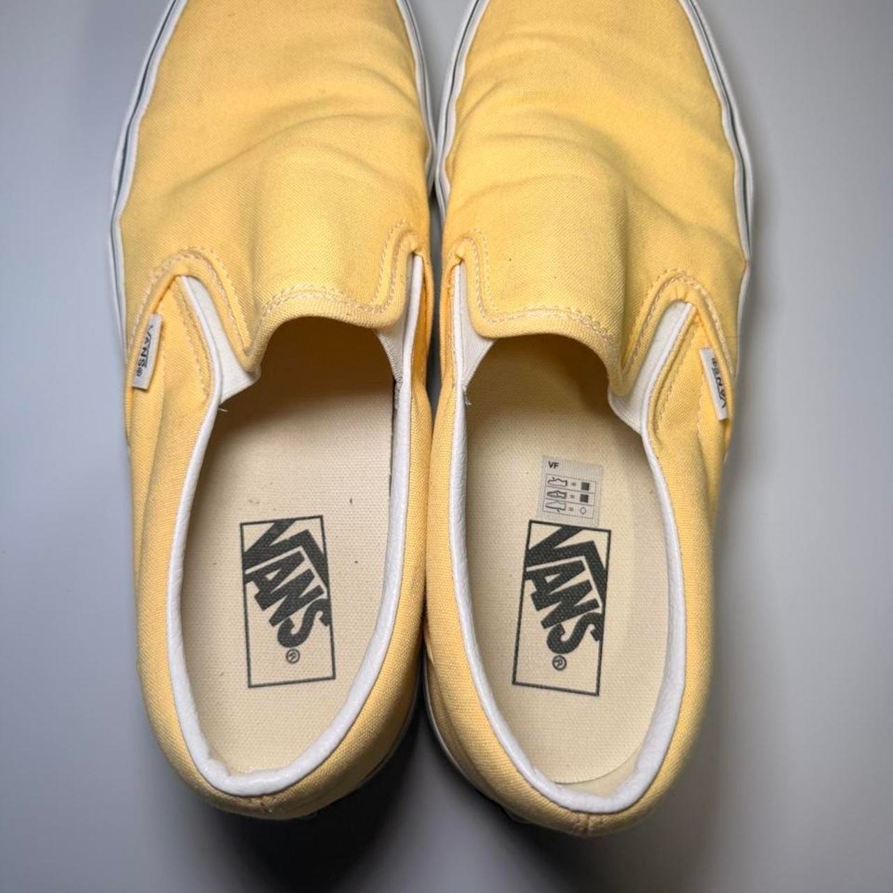 Vans Classic Slip-On Yellow Canvas Sneakers Men\'s 8 Women\'s 9.5
