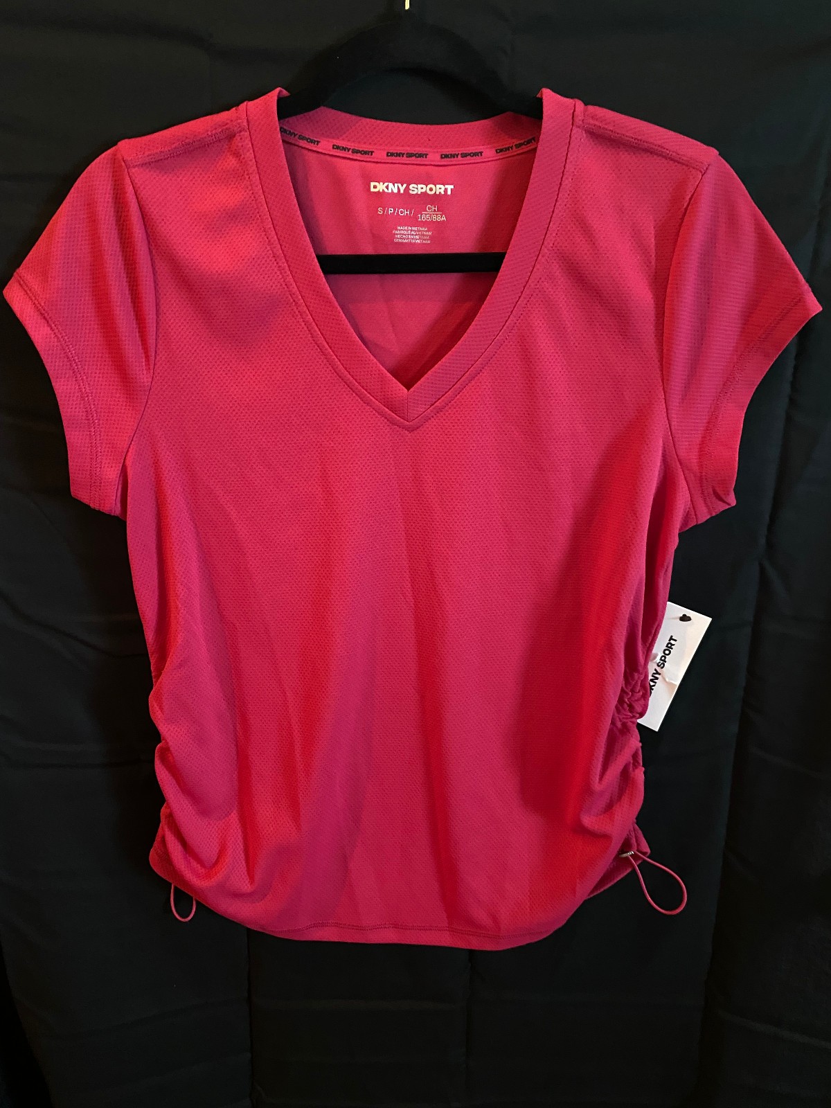 DKNY Sport Women’s Hot Pink V-Neck Shirt 💗