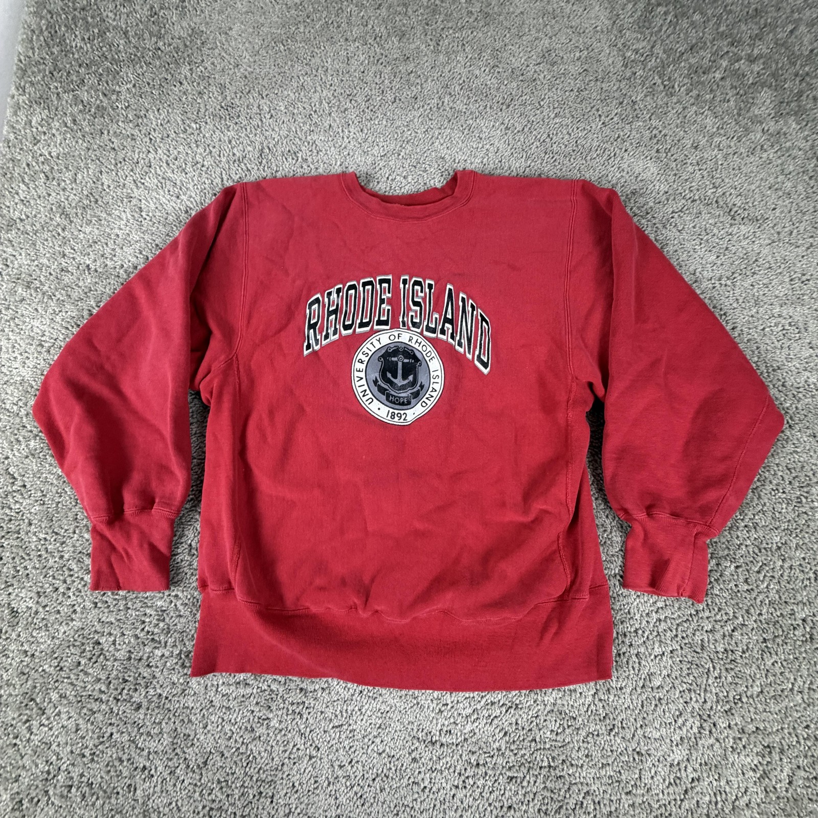 VTG Champion Reverse Weave Sweatshirt Mens Large Red Rhode Island Warmup 80s