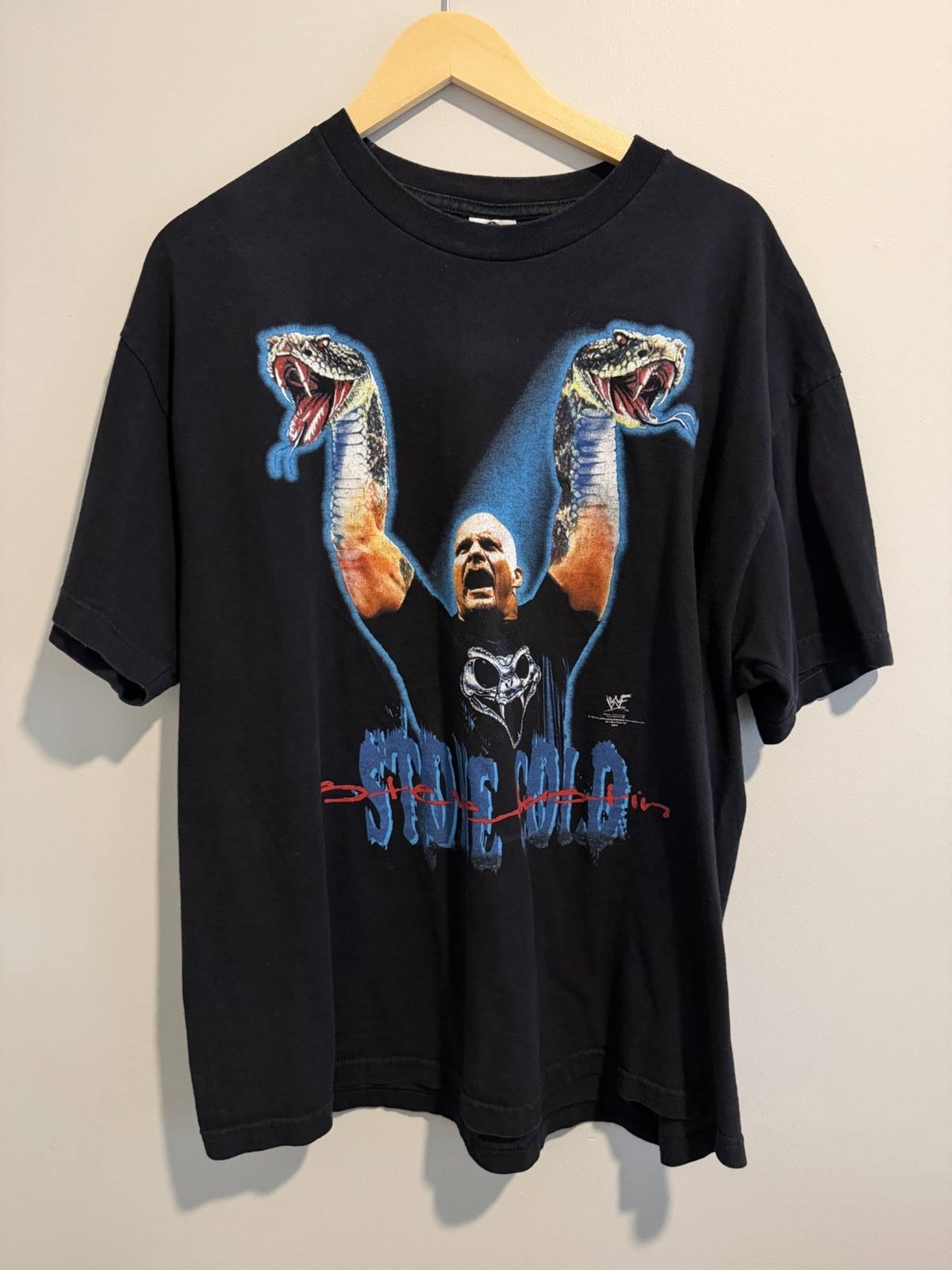 Vintage 1999 WWF Stone Cold Steve Austin Rattle Snake Arms T Shirt Wrestling XL
