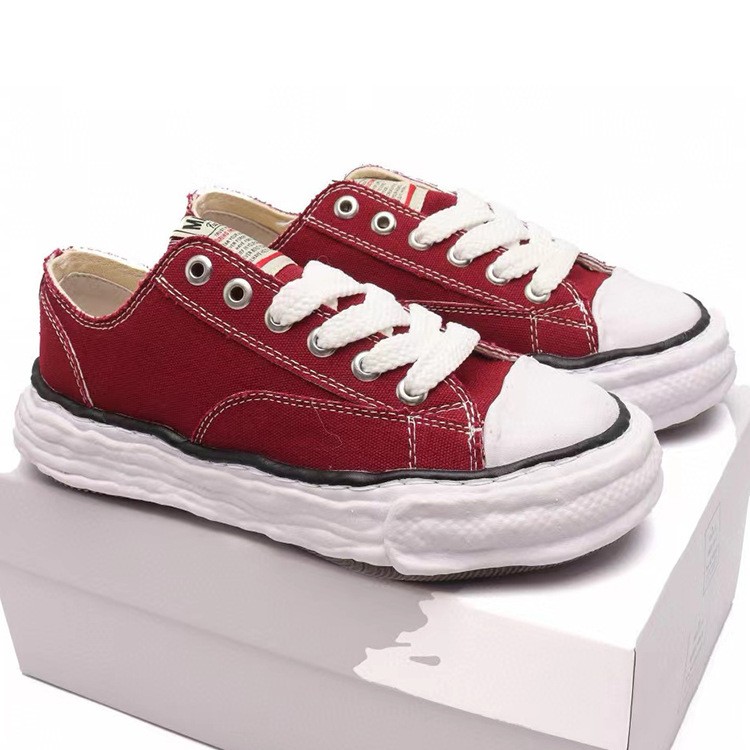 Maison Mihara Yasuhiro Man Shoes Black White Classic Low Tops