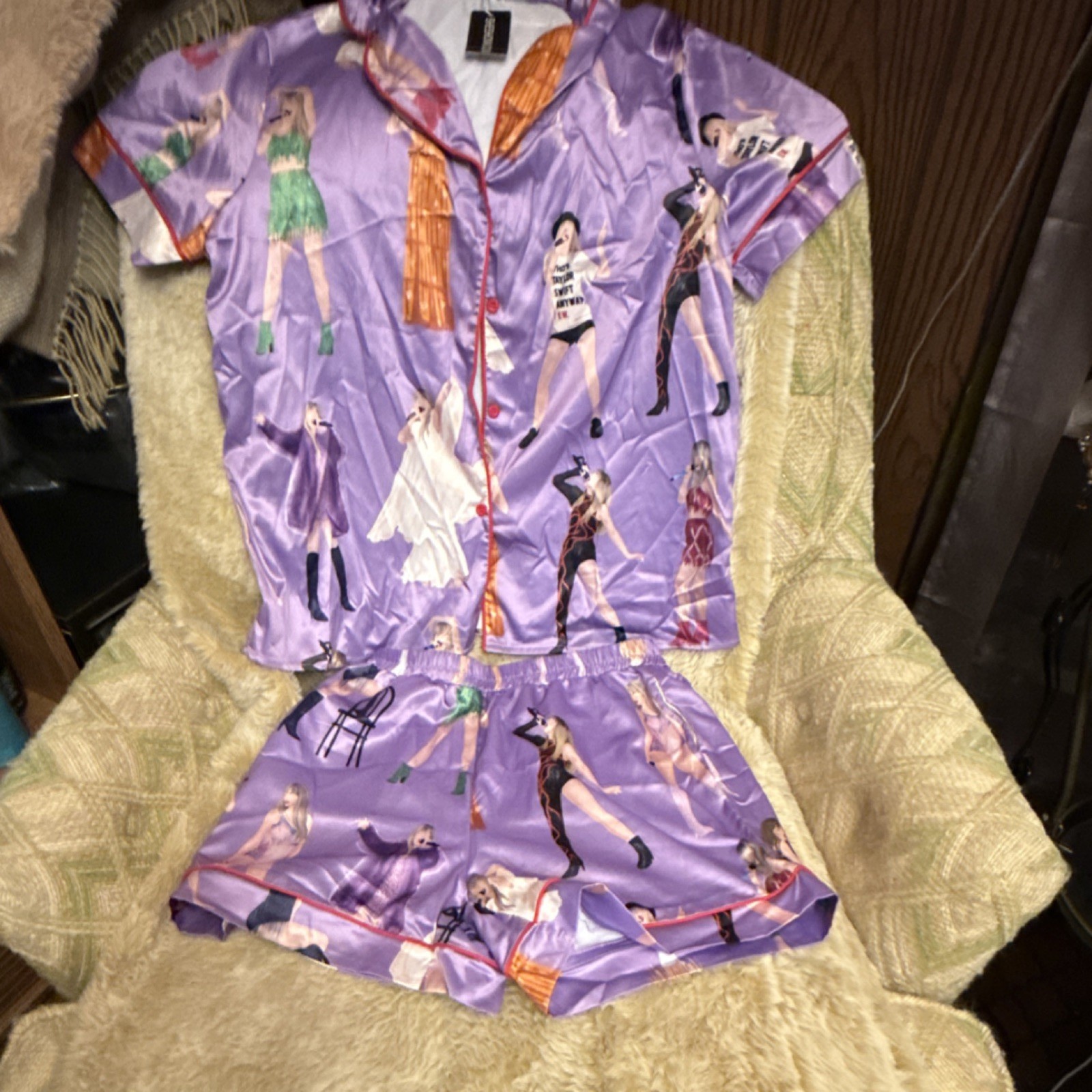Sheshow Women\'s Satin Graphic Print Short Sleeve Pajama Set Purple XS
