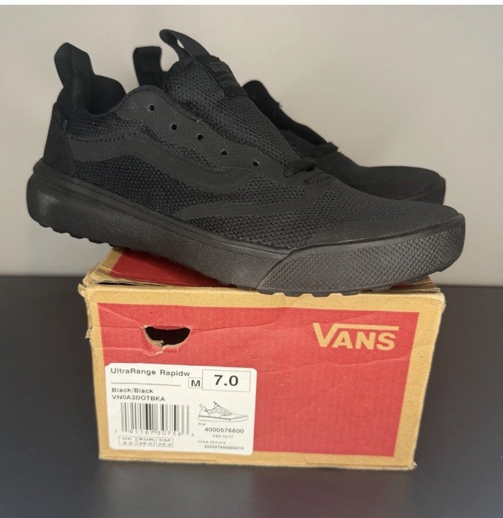 VANS UltraRange Rapidweld Triple Black Men\'s Outdoor Shoes Walking Athletic