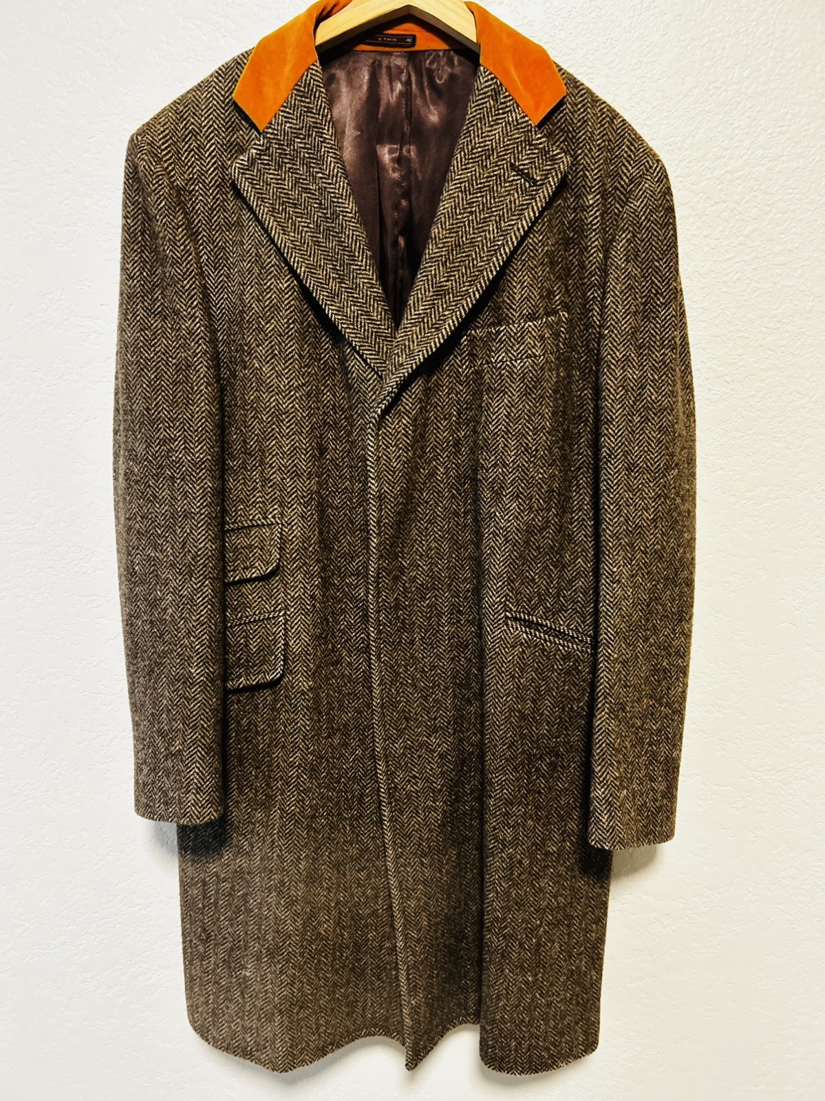 ETRO Milano Brown Herringbone Wool Coat Size 50 Rare Orange Velvet Collar