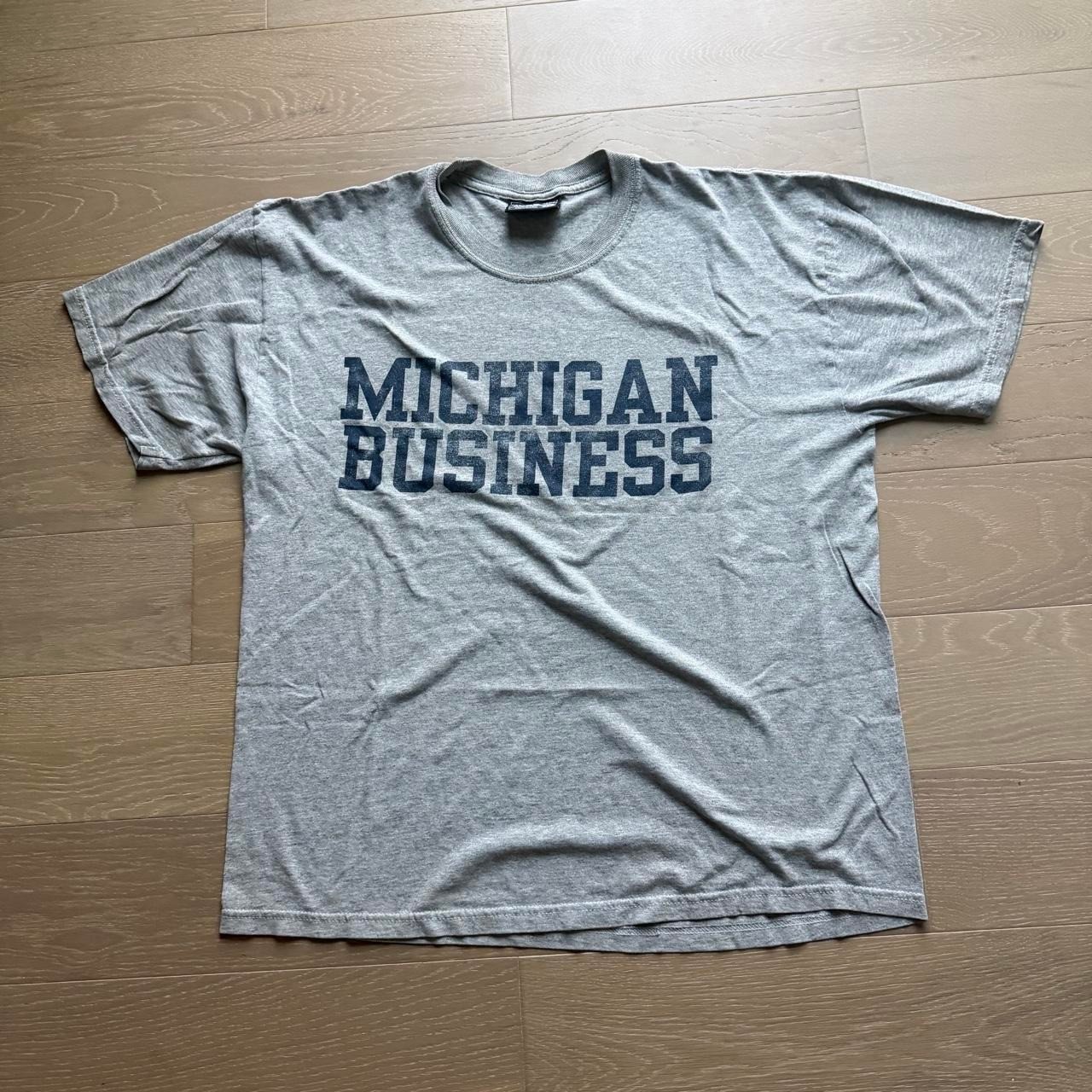 Steve & Barrys Michigan Business T-Shirt Mens Large Gray UMich College Tee