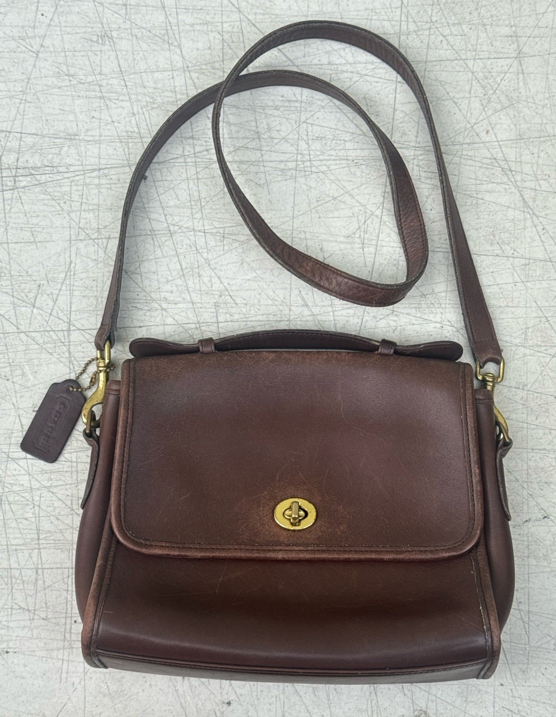 Vintage 1990s Coach Court Bag B60 9870 Mahogany Brown Glove tanned Leather USED