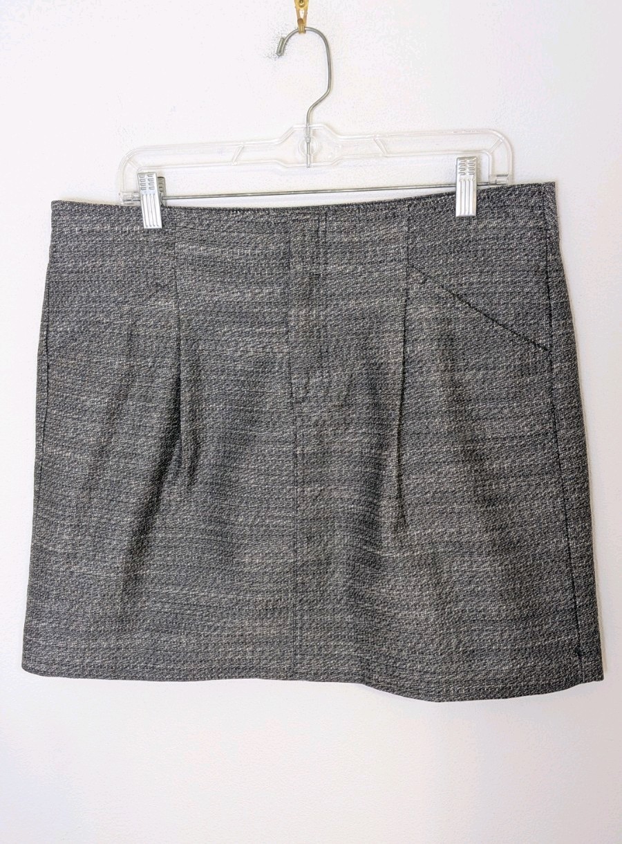 Ann Taylor Straight mini Skirt Zip Close Front size petite 14P gray pockets new