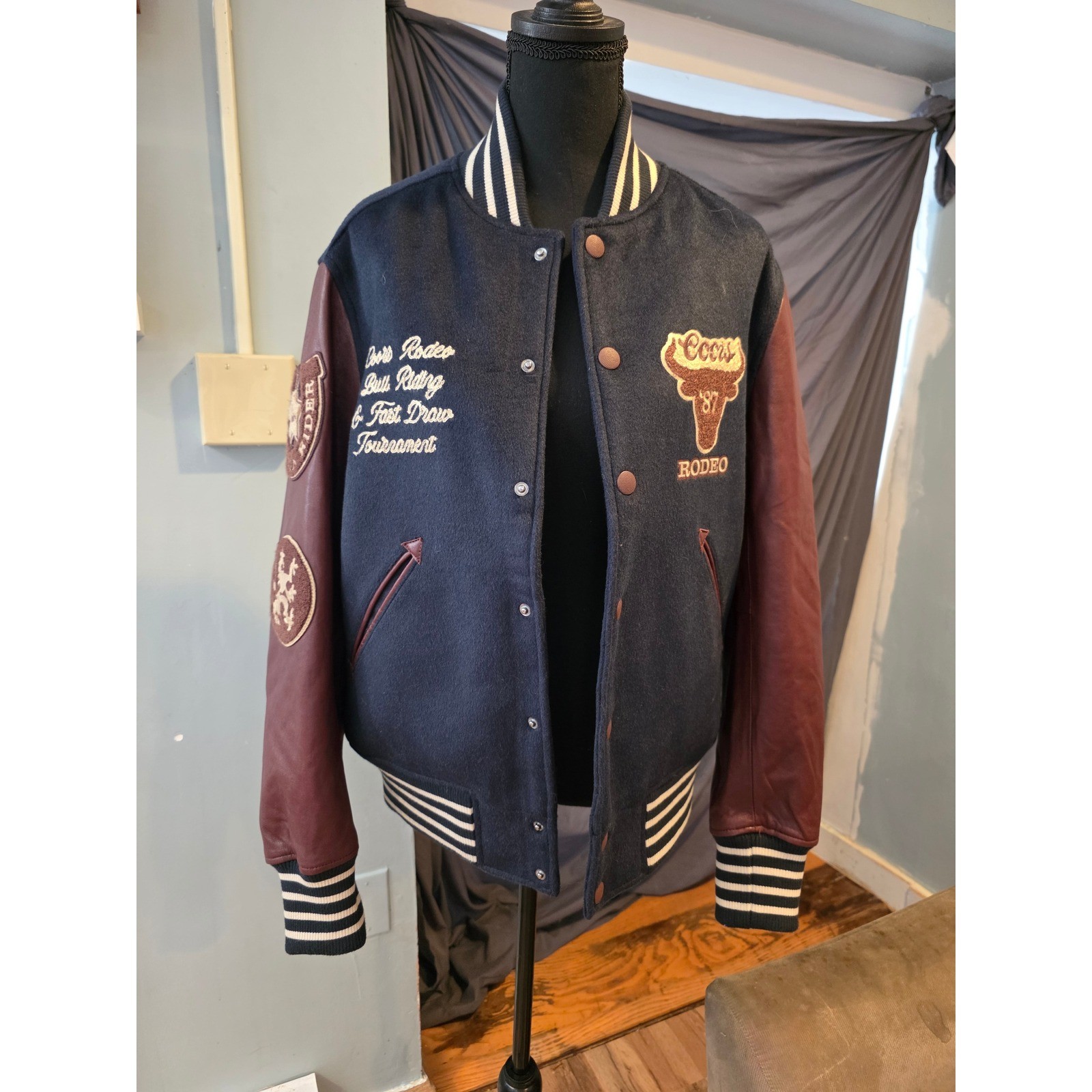 NWOT Lucky Brand Coors Rodeo Club Wool Lamb Leather Varsity Embroidered Patches