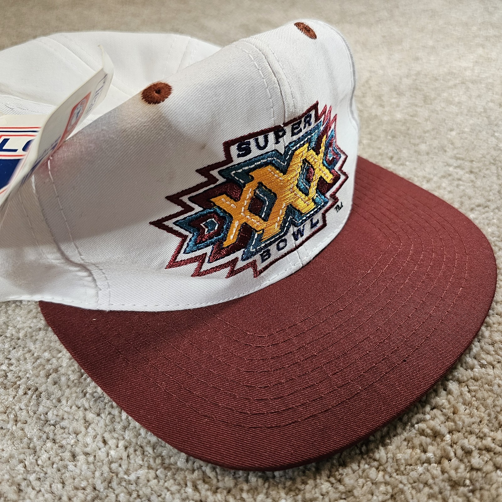 vintage 96 Super Bowl XXX Logo7 snapback whte crown burgundy brim One Size #0188