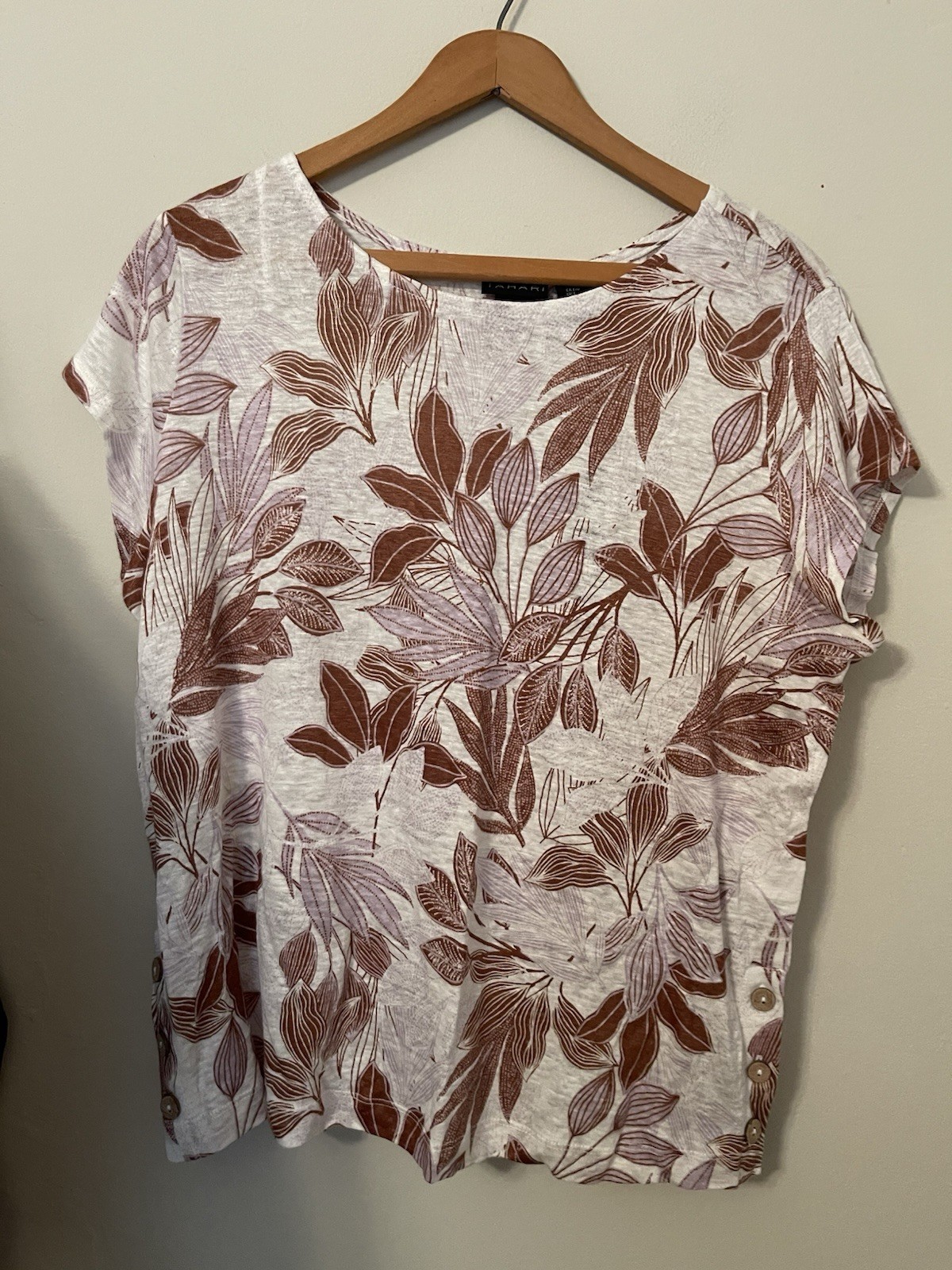 Tahari 100% Linen Top Shirt Botanical Leaf Print Soft Knit Relaxed Large L NEW