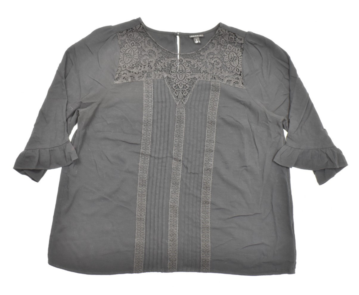 Torrid Women\'s Black Lace Detail Ruffle Sleeve Top Blouse Size 1 Rayon Crewneck
