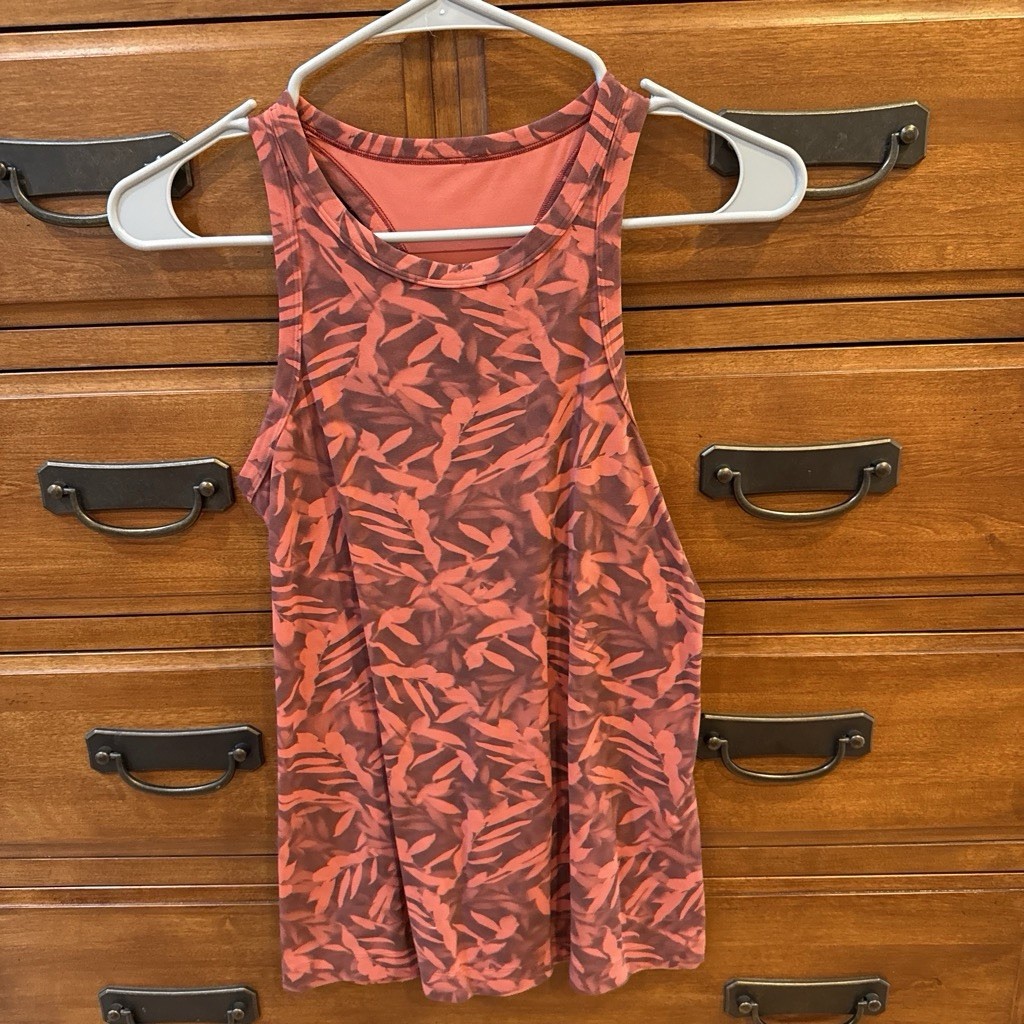 Lululemon Red Leaf Tank