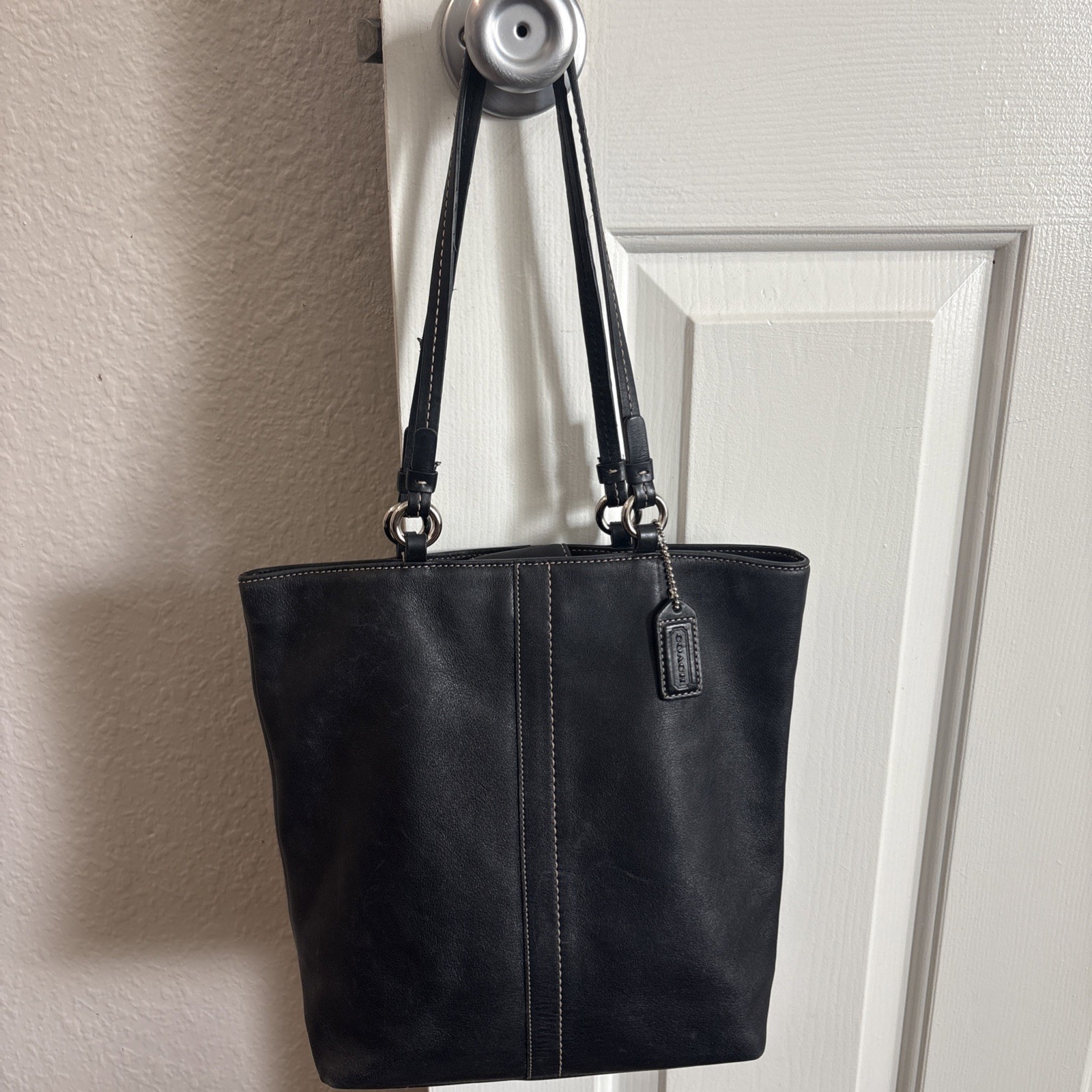 Vintage COACH Legacy Slim Tote Bag Black Glovetanned Leather 9727 Black