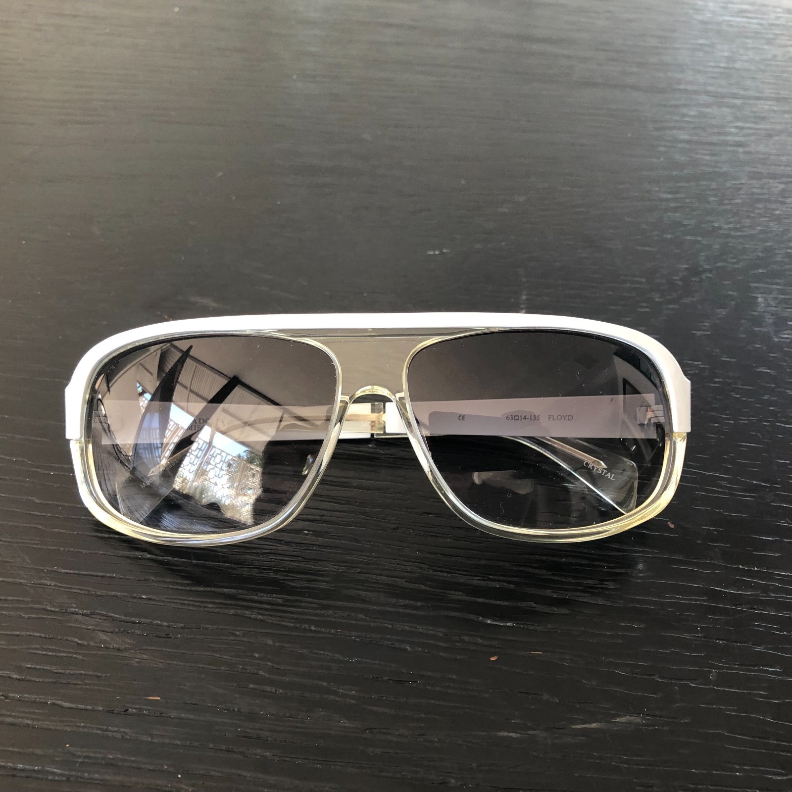 Badgley MIschka sunglasses model FLOYD in CRYSTAL color