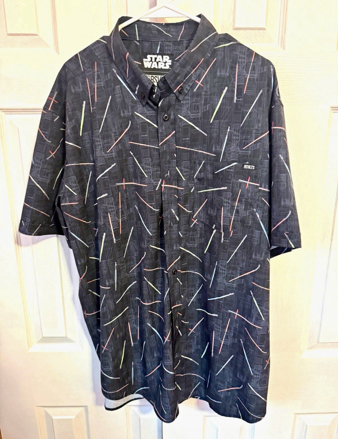 RSVLTS Star Wars 2XL EUC “ A Cut Above the  Ordinary”