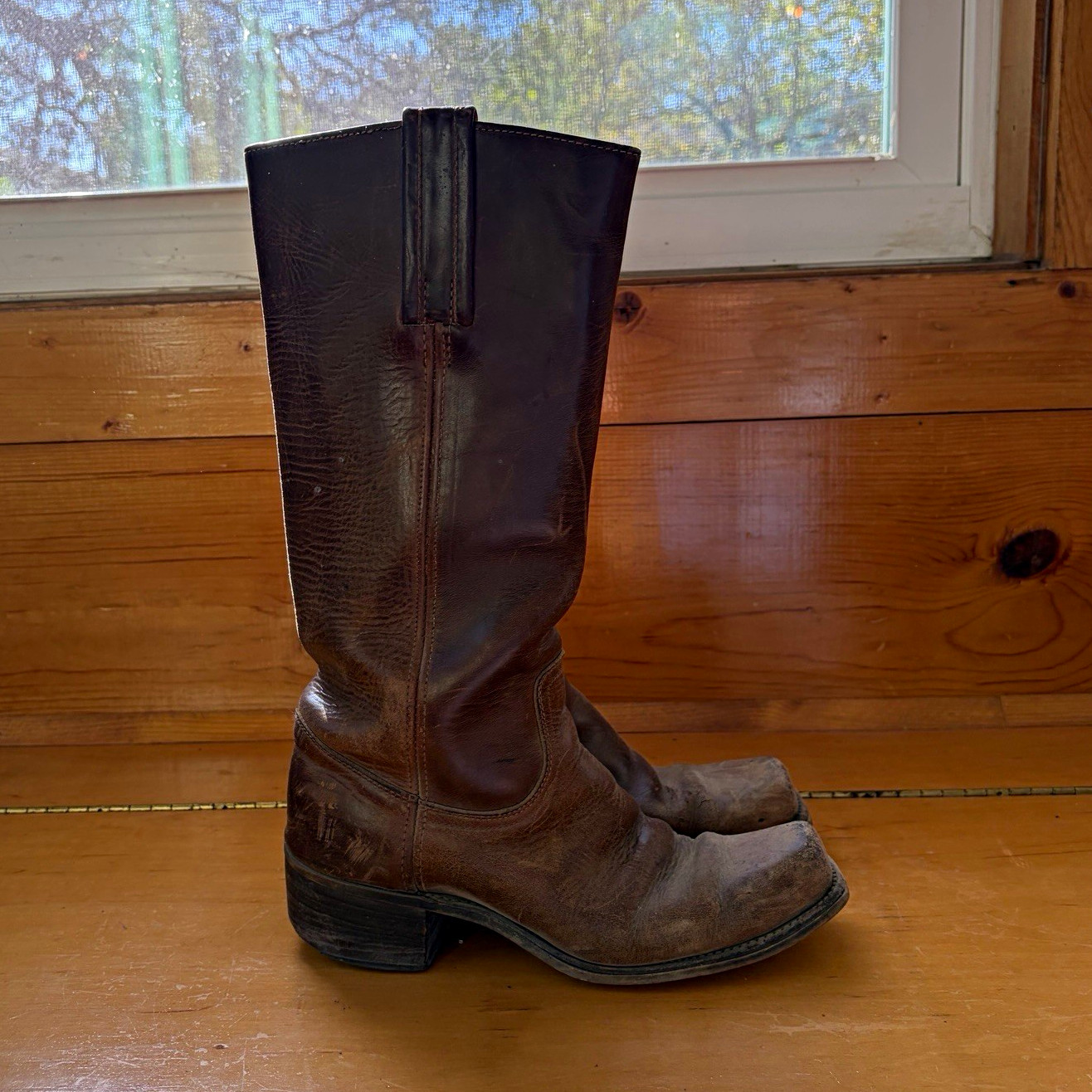 Vintage 1960s/70s black label Frye campus square brown toe boots