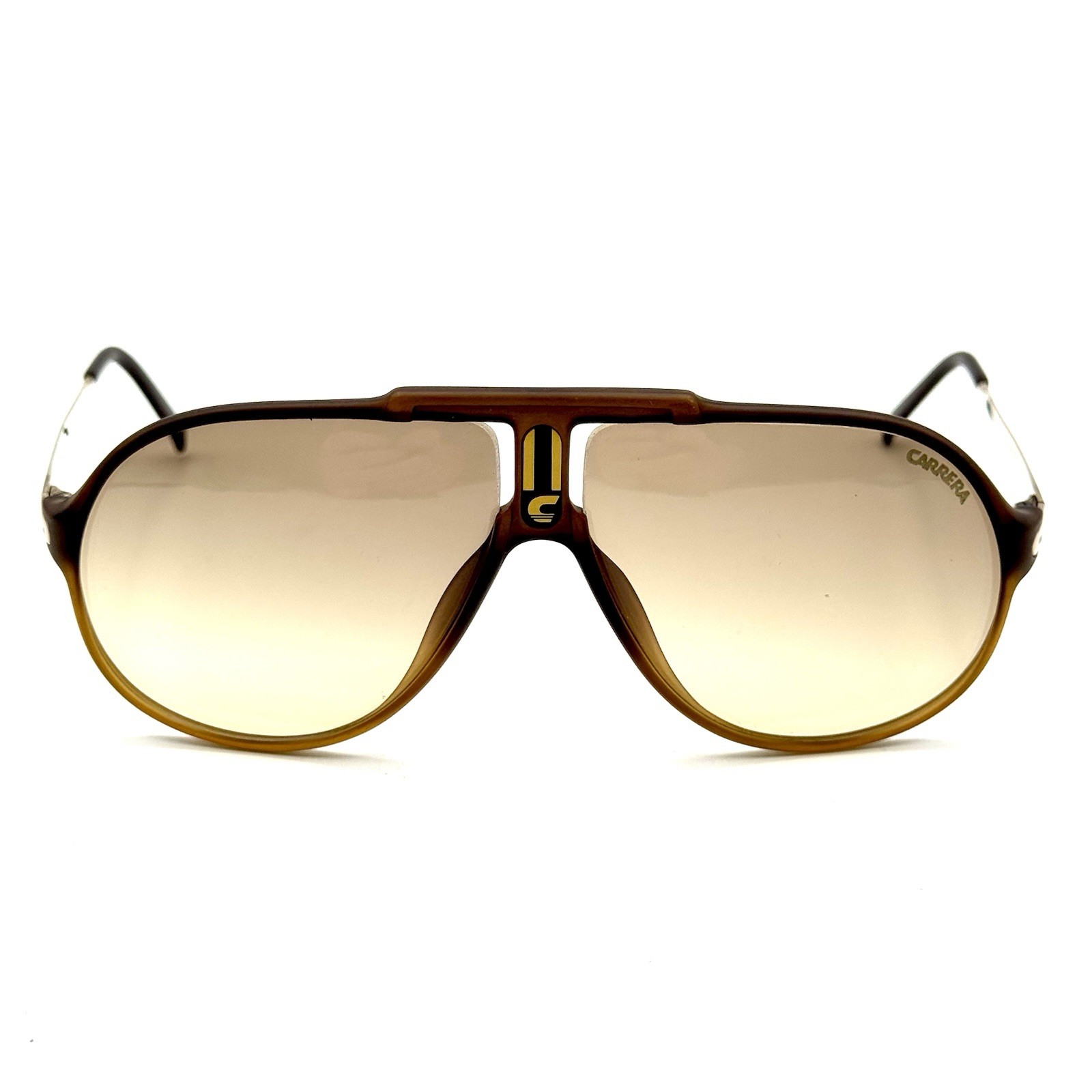 Carrera 5590 VTG Aviator Sunglasses Brown Gold EP Gradient Lens Austria Large 