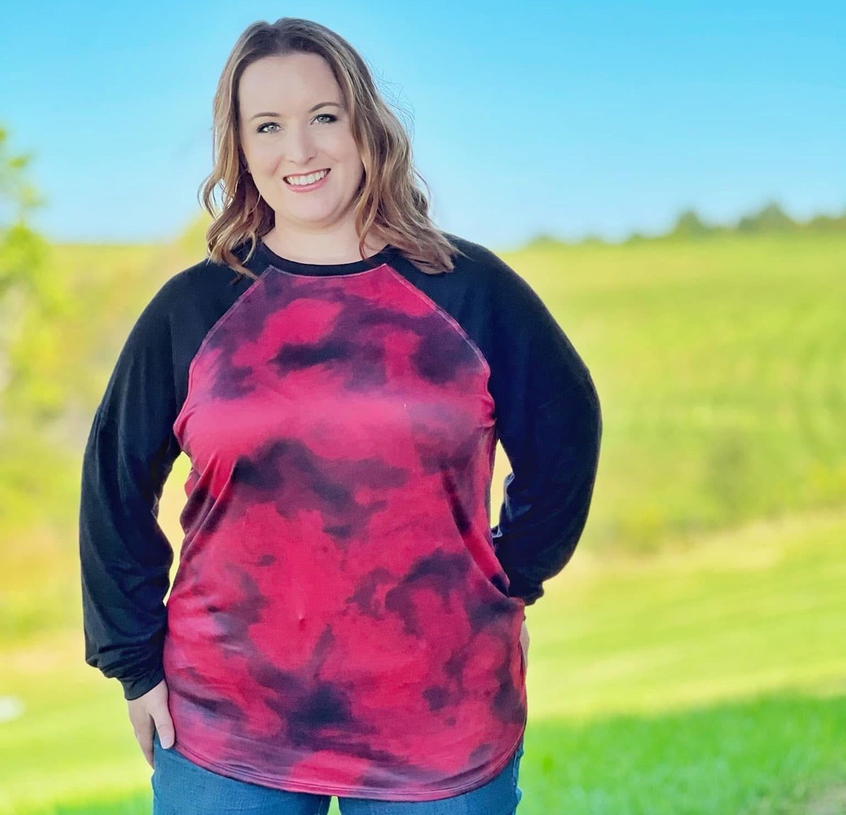 LuLaRoe Women\'s Large Erin Red Black Crew Long Sleeve Raglan Stretch T-Shirt