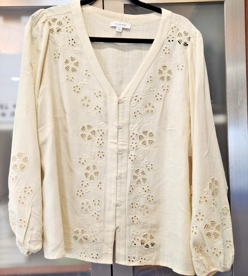 Calligraphie  Plus Size 2X Cream  embroidered  Floral Linen Blend Top Long sleev