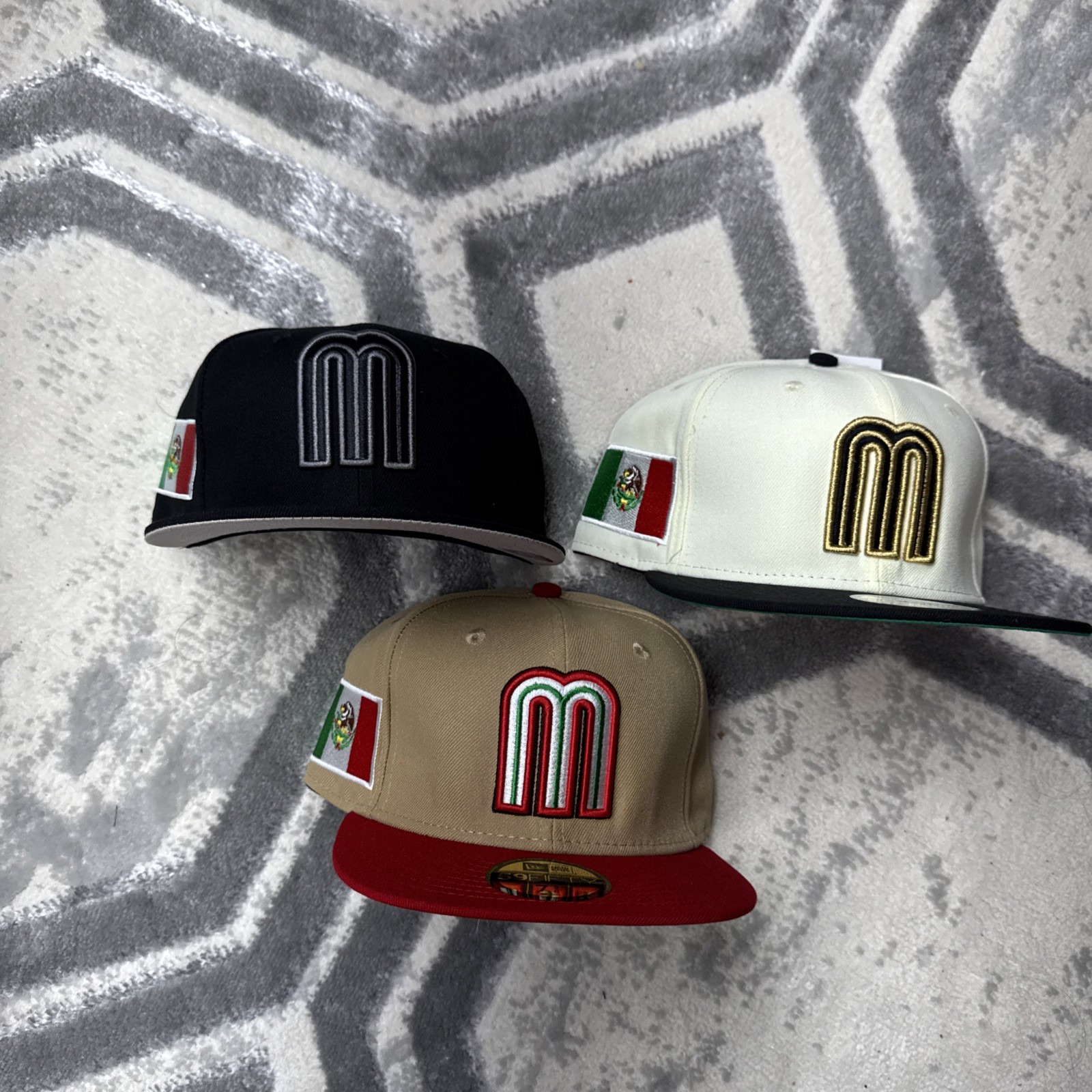 New Era Hats Pack Of 3 Size 7 3/4