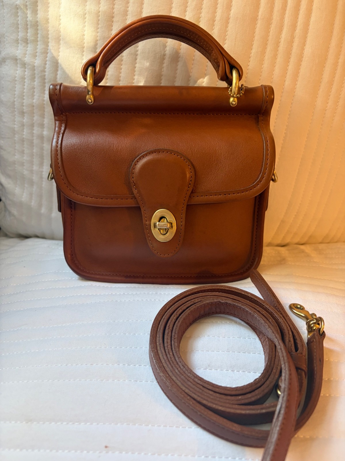 Vintage Coach Winnie