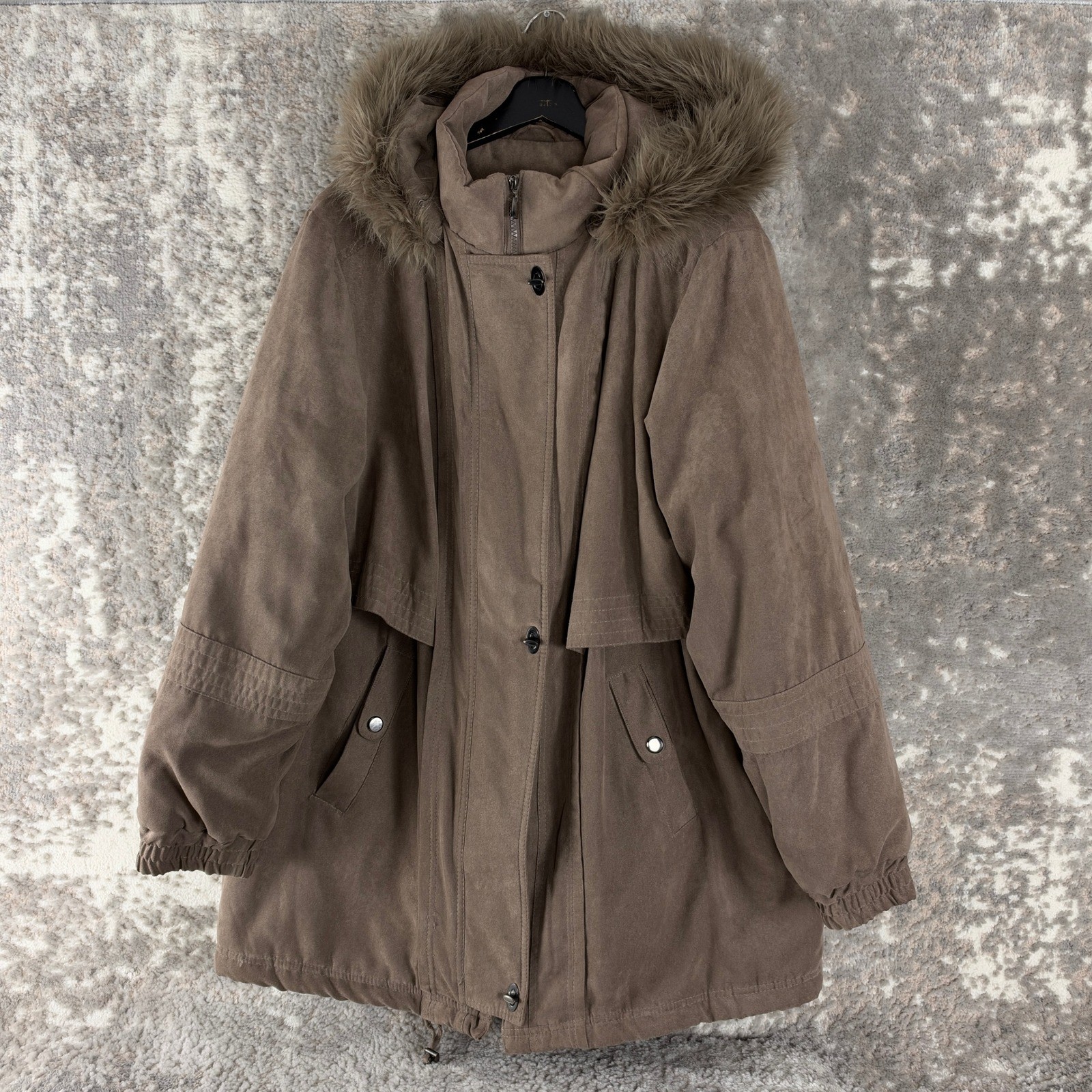 St. John\'s Bay Size XL Faux Fur Trim Hooded Parka Jacket Brown Long Sleeve Women