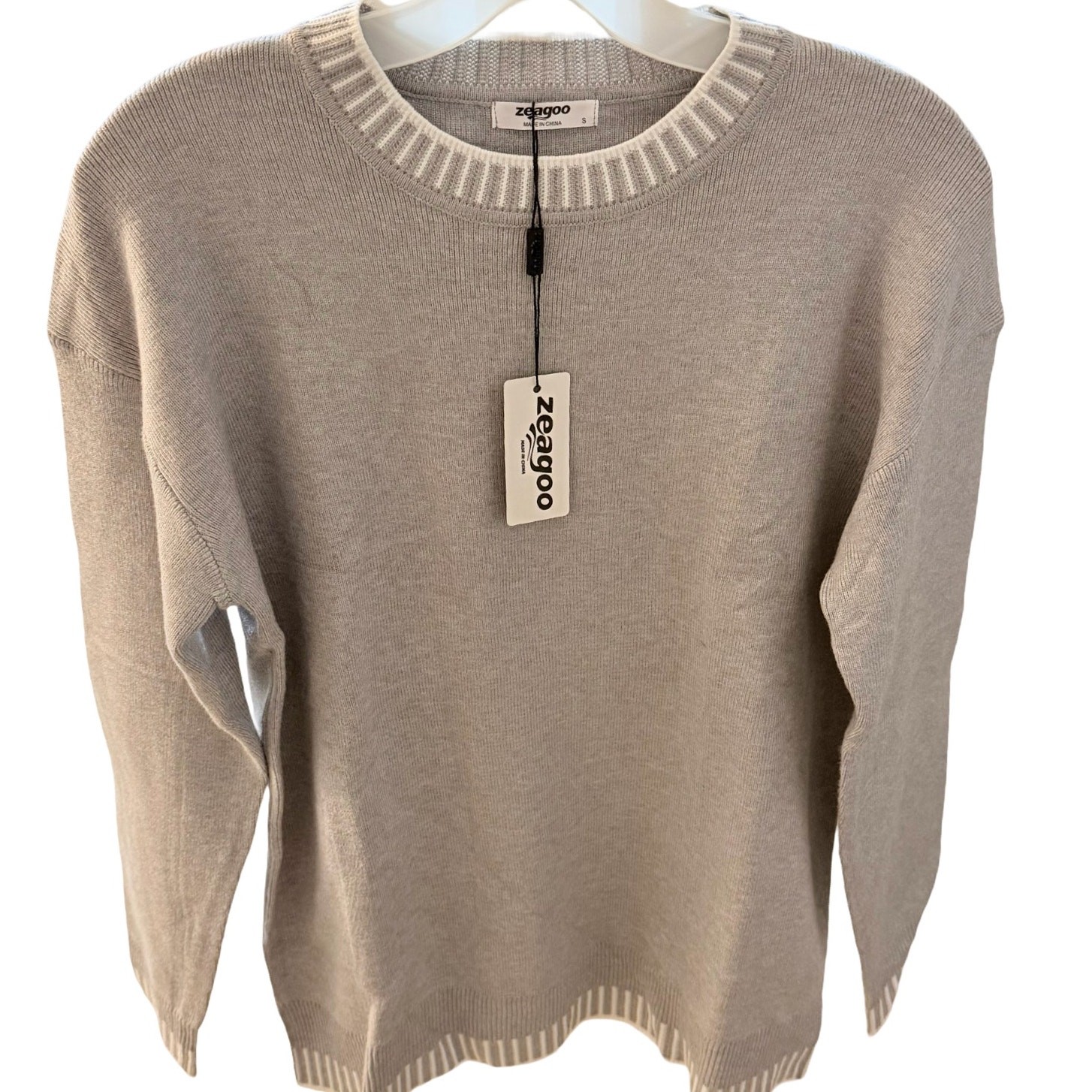 NWT Zeagoo Women\'s Knit Crewneck Sweater Gray White Trim Size Small S