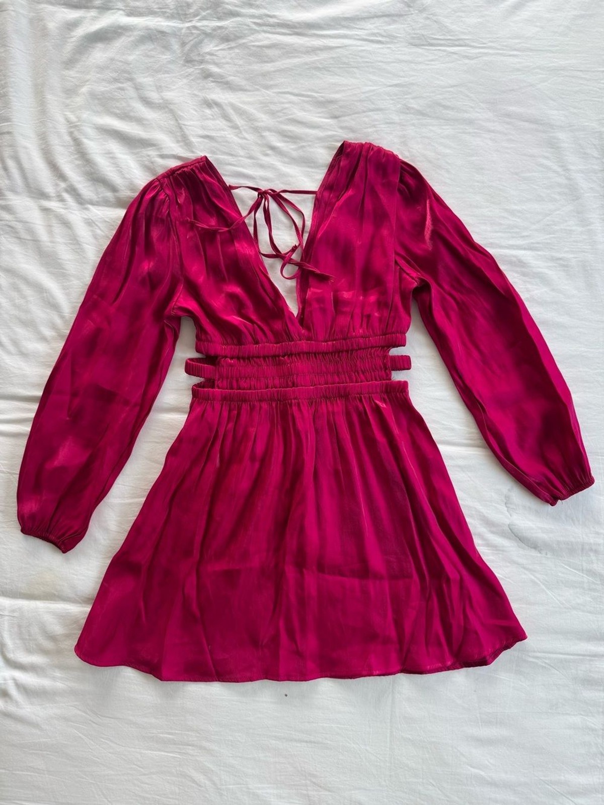 Heart & Heels Hot Pink Fuchsia Mini Dress Long Sleeve Cutout V Neck