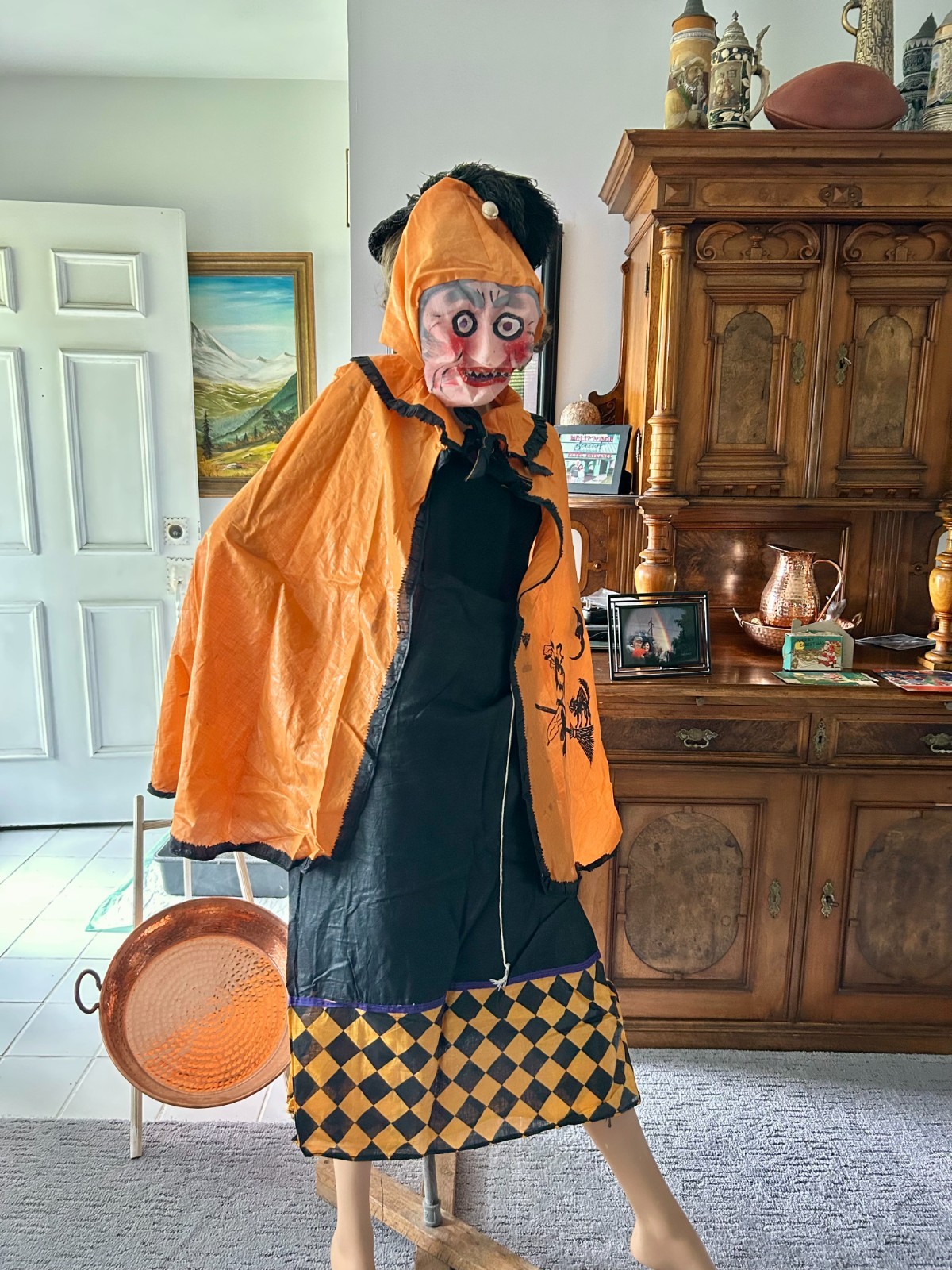 ANTIQUE HALLOWEEN WITCH SKIRT, GAUZE MASK & CAPE WITCH RIDING BROOM 1920'S RARE