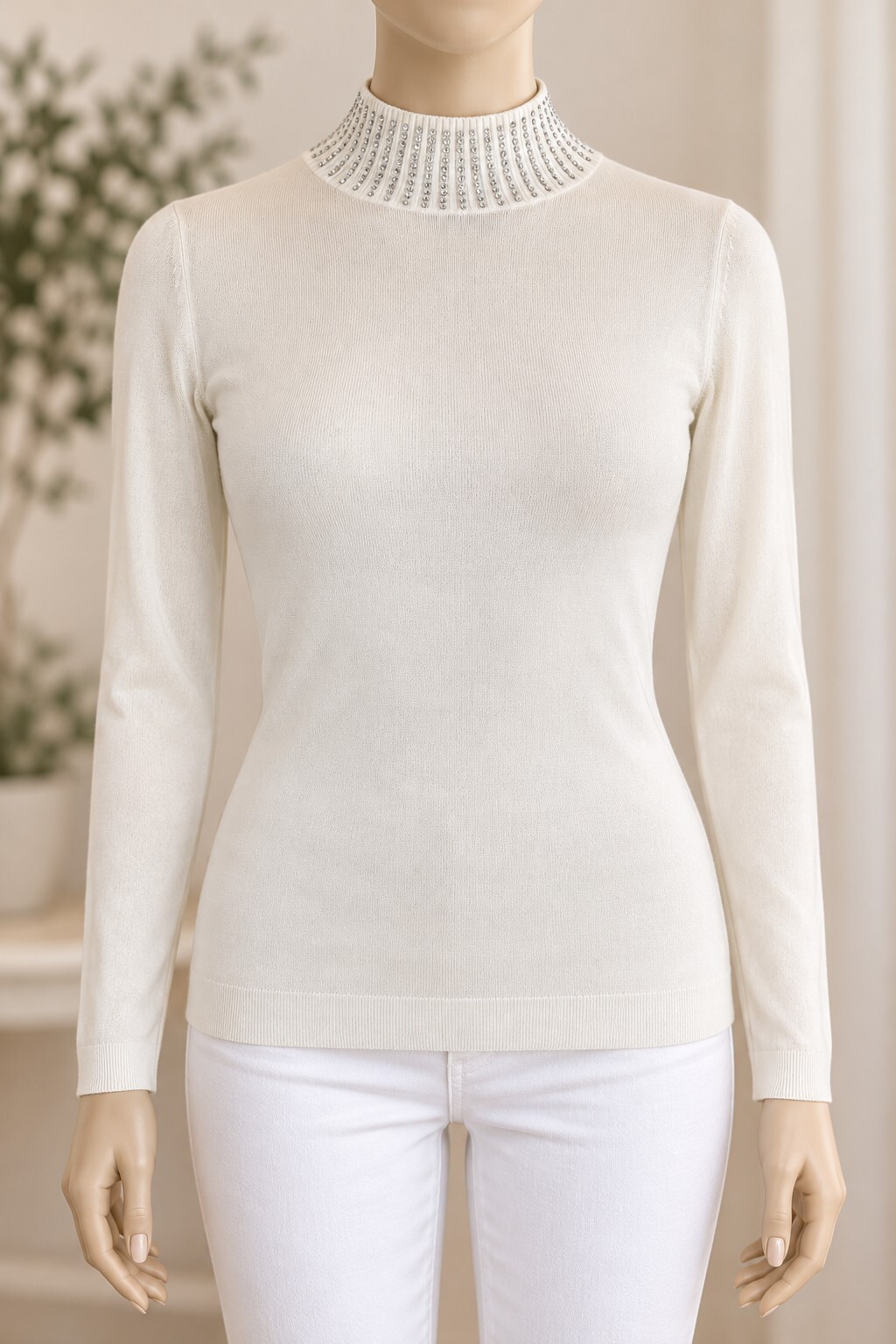 NWT Lola B. Ivory Rhinestone Fitted Sweater, XL