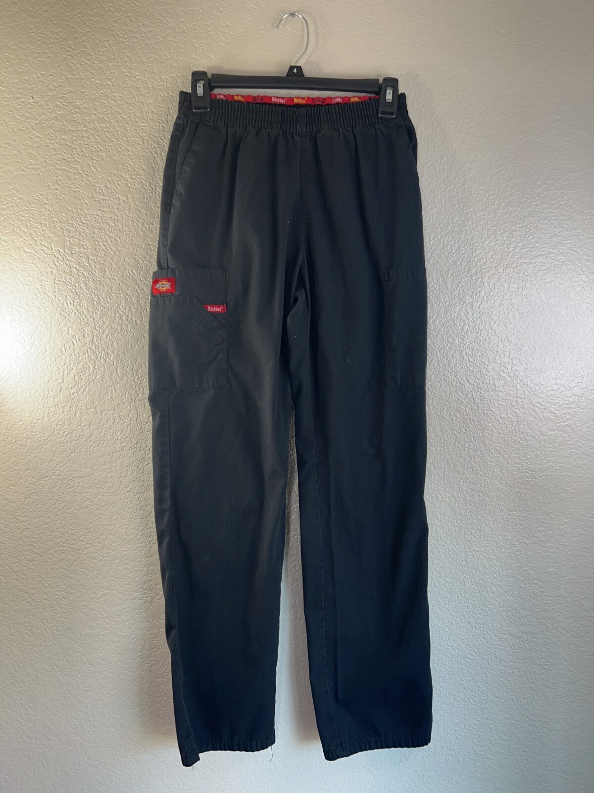Dickies - Size 4