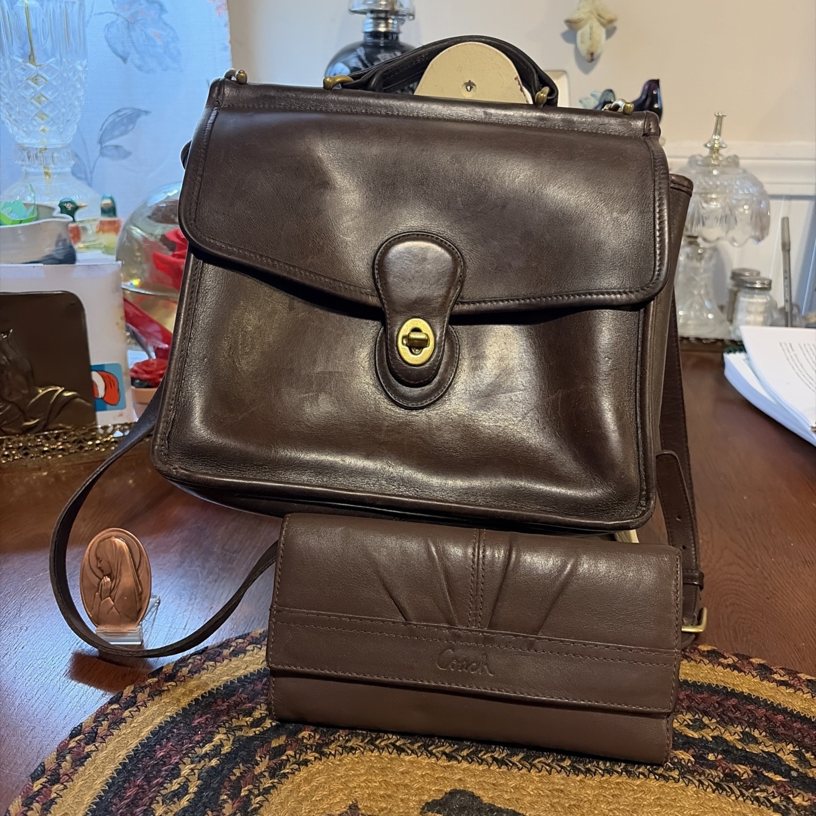 Authentic Coach Willis bag serial number stamped inside- beautiful bag w/wallet