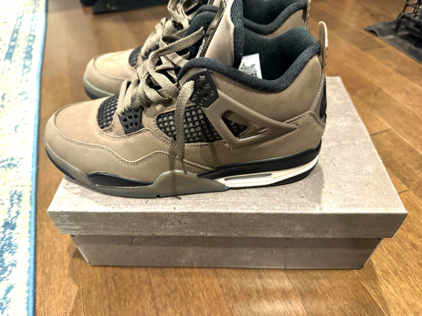 Jordan Air Jordan 4 Retro Cave Stone Black Mid Top Nubuck Sneaker FV5029-200
