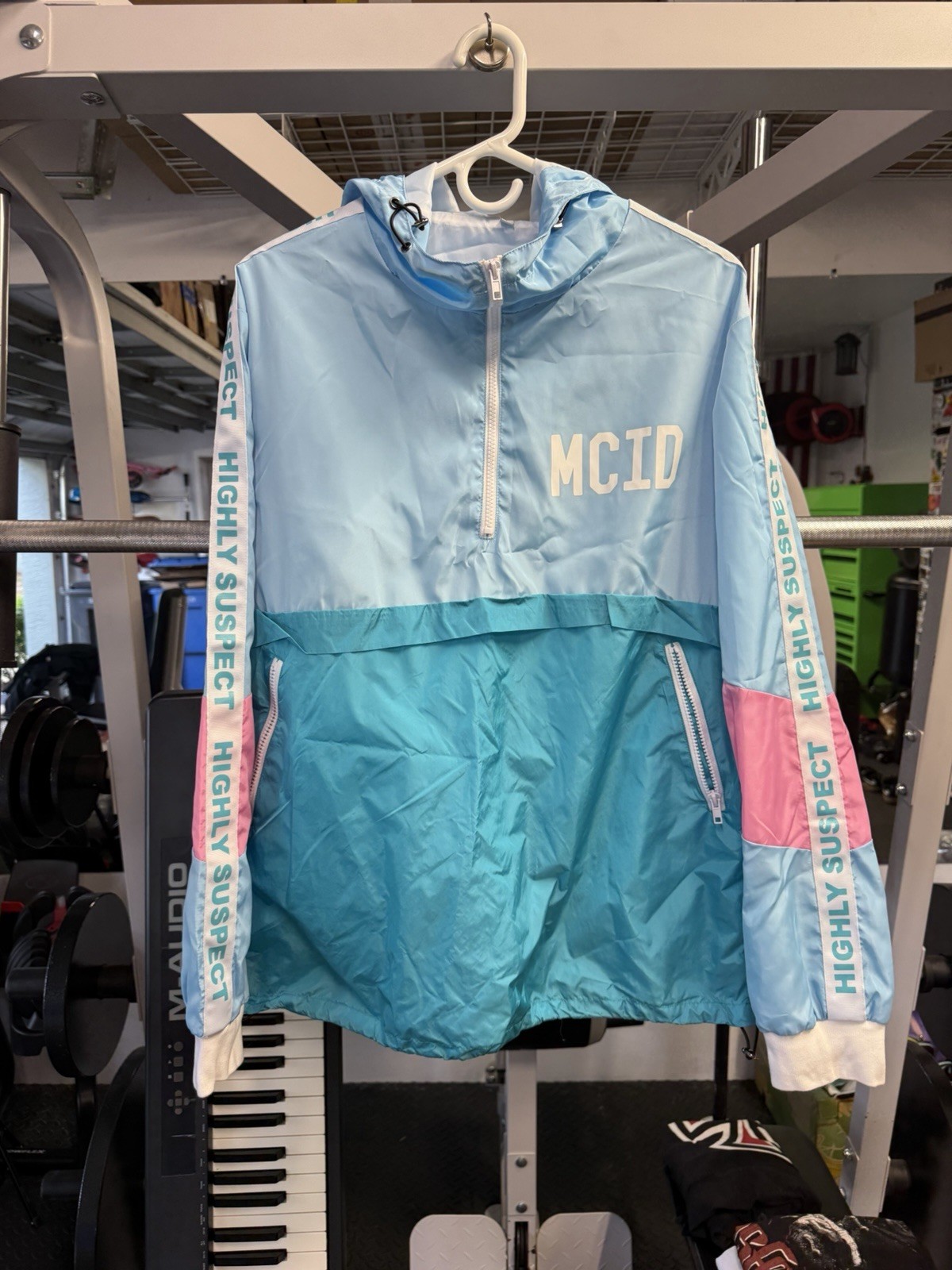 Highly suspect Windbreaker Large