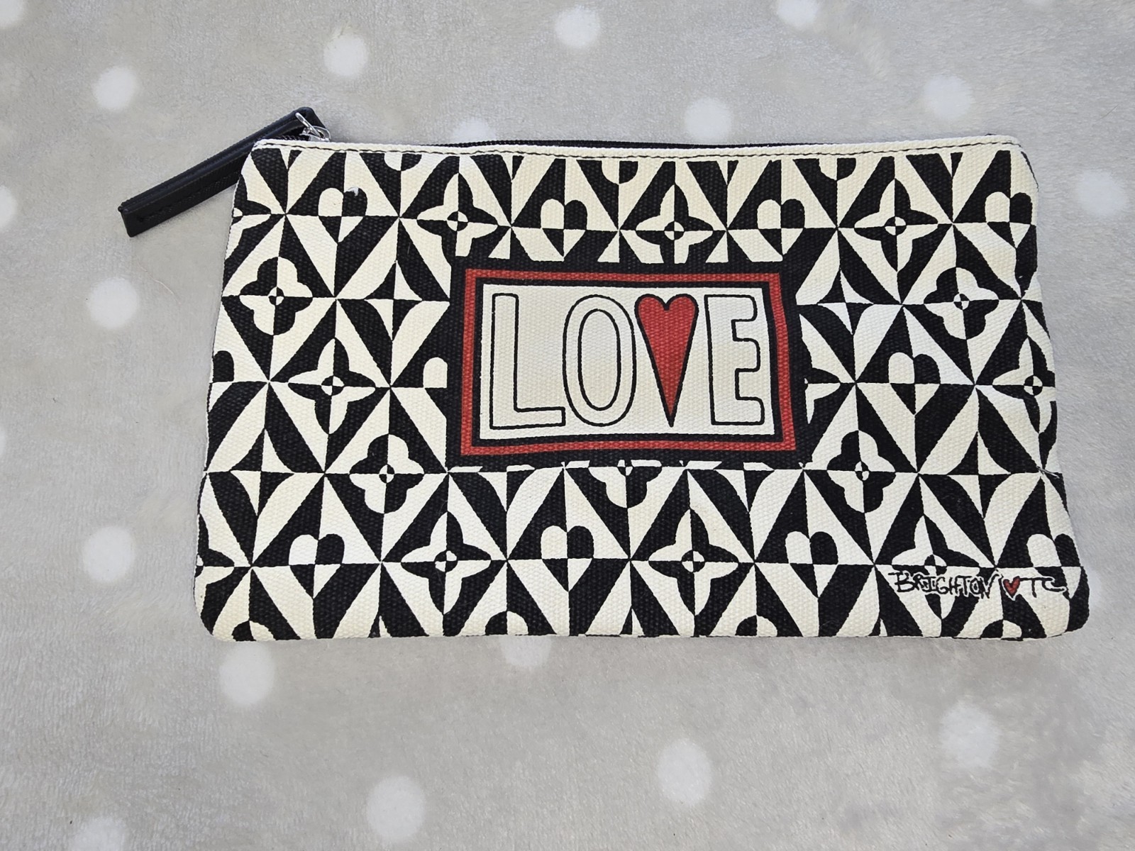 NWOT BRIGHTON Black & White Pattern LOVE Zip Top Cosmetic Makeup Bag