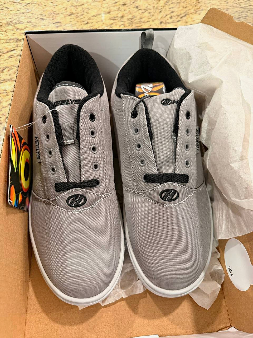Heelys Pro 20 HE101579M Gray/Black Men’s Low Top Wheeled Sneakers