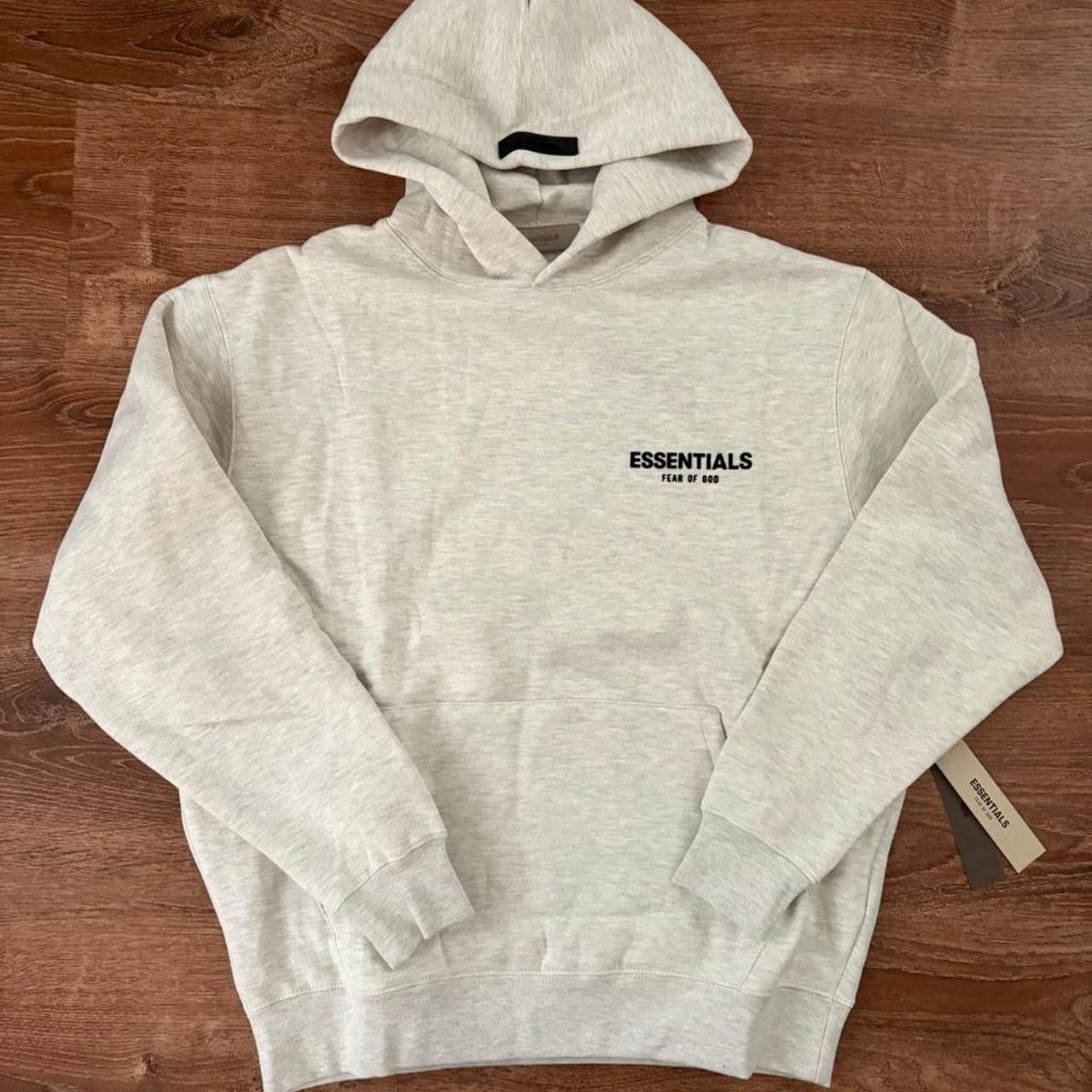Brand NEW Essential Light Oat Hoodie  Small with Tag ✅