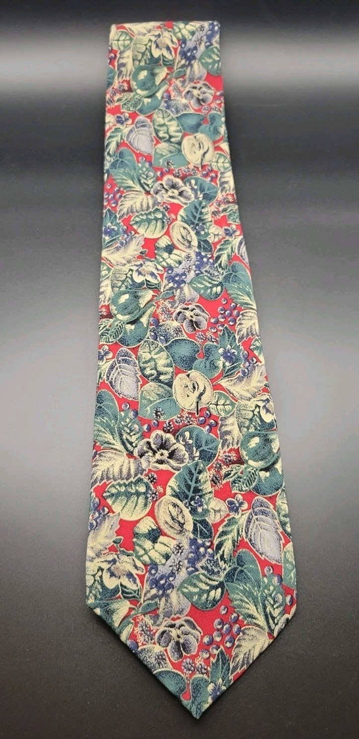 Vintage Pietro di Como 100% Silk Tie Fruit Floral Red Green Handmade USA