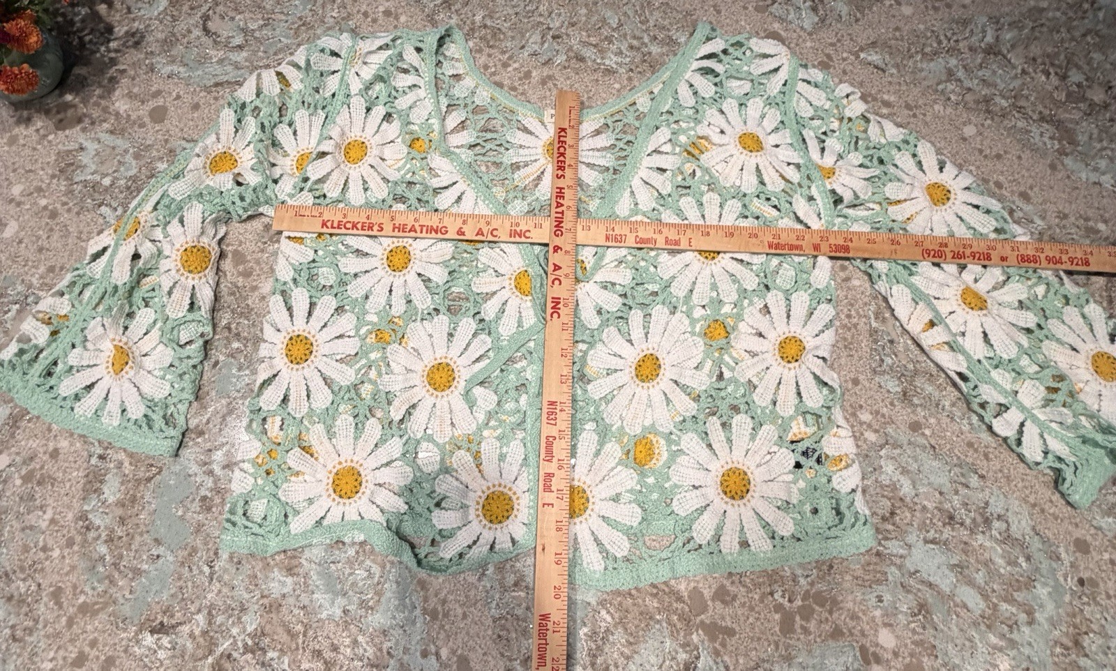 POL women’s Crochet Daisy One Size Fits All Top NWOT