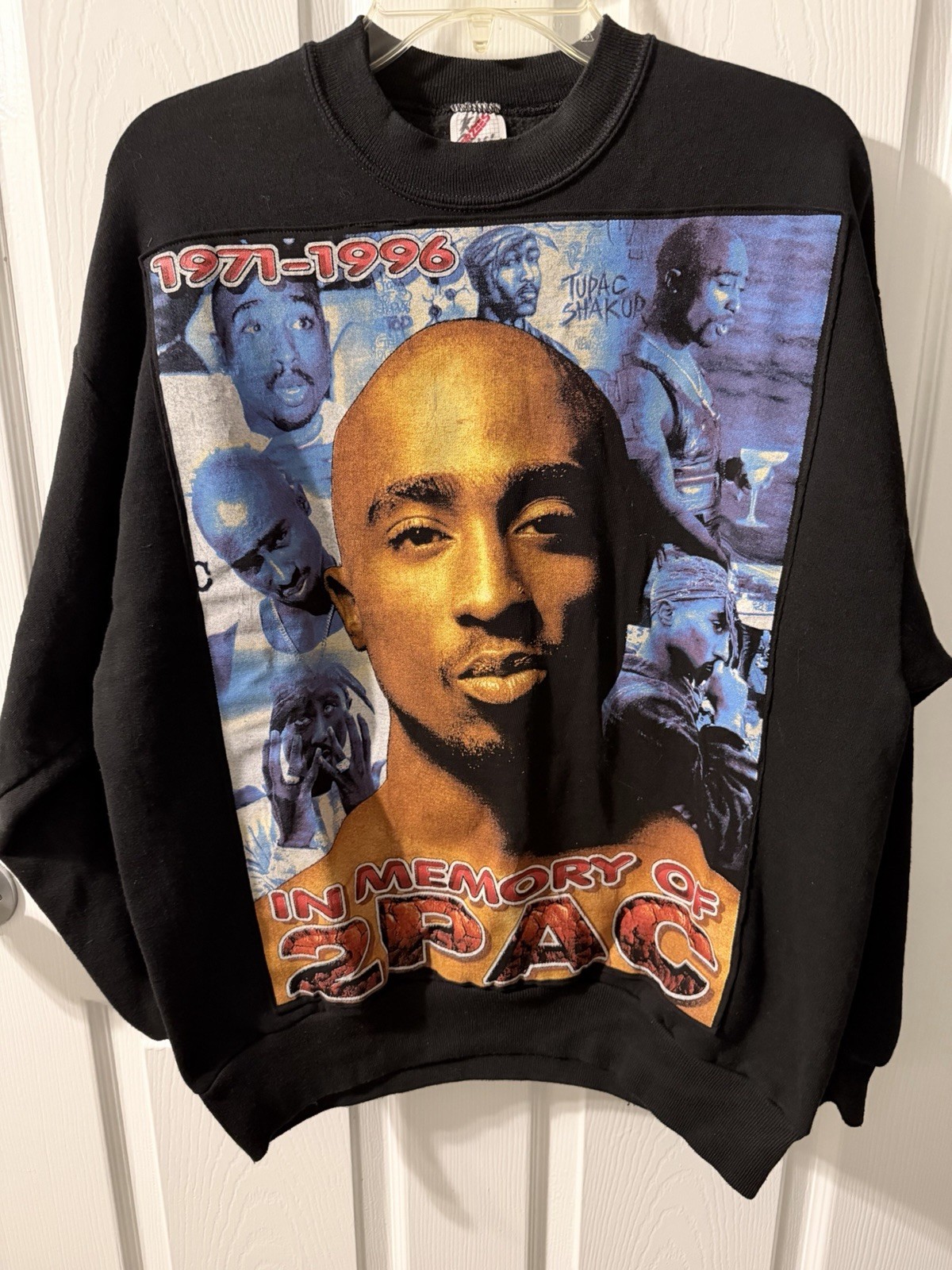 Vintage 90’s Tupac Shakur Rap Tee Crewneck Sweater Sz L 2pac