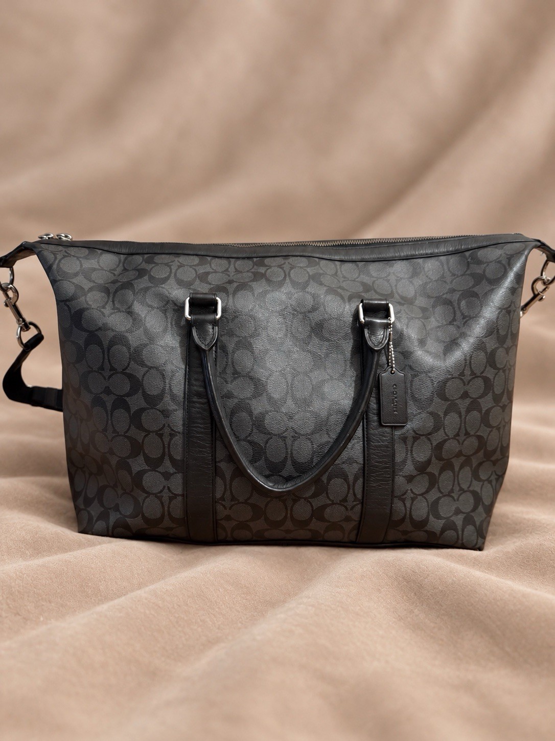 Authentic Coach Voyager Y2 Duffle Bag Signature Canvas Black F54776 Near Mint