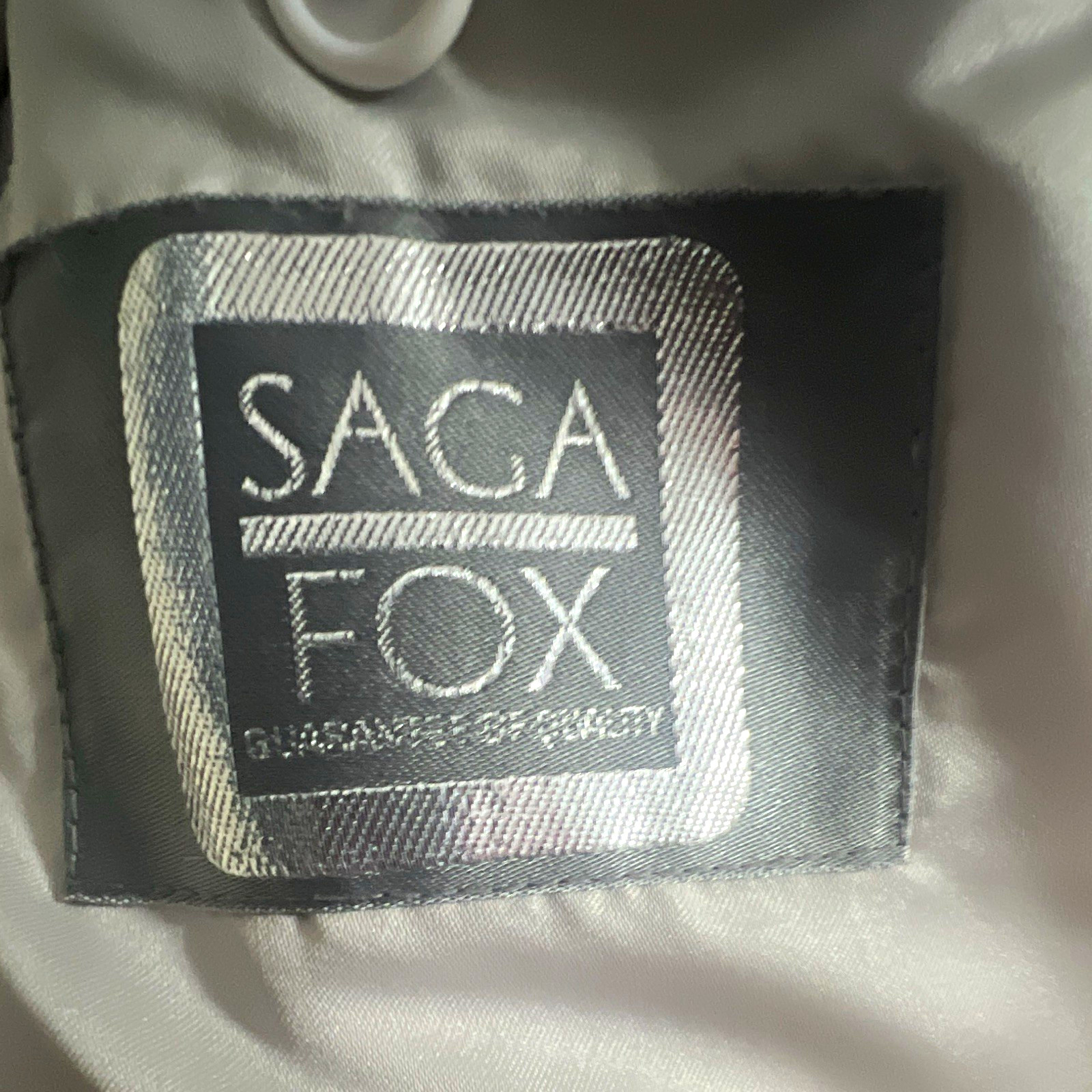 Saga Fox Genuine Fur Jacket Women’s M Ivory/Gray Hip Length Collared Lined