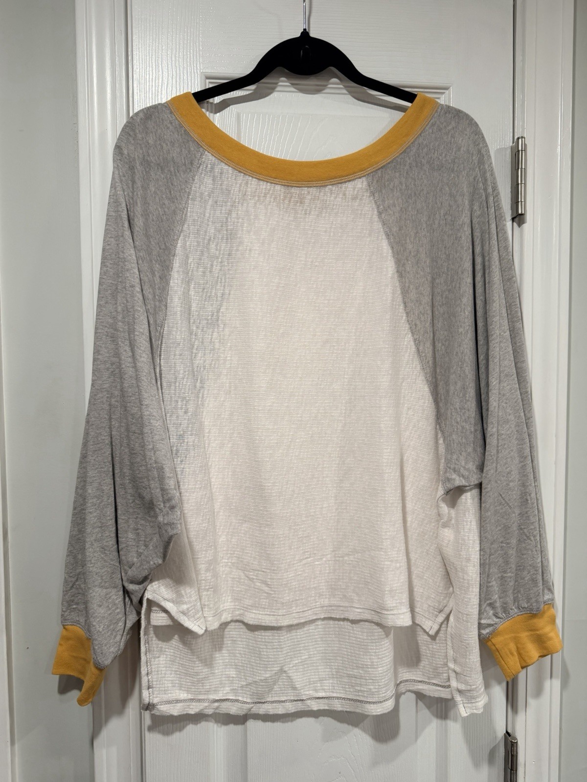NWOT We The Free Size L Oversized Raglan Long Sleeve Slub Knit Top Gray Cream