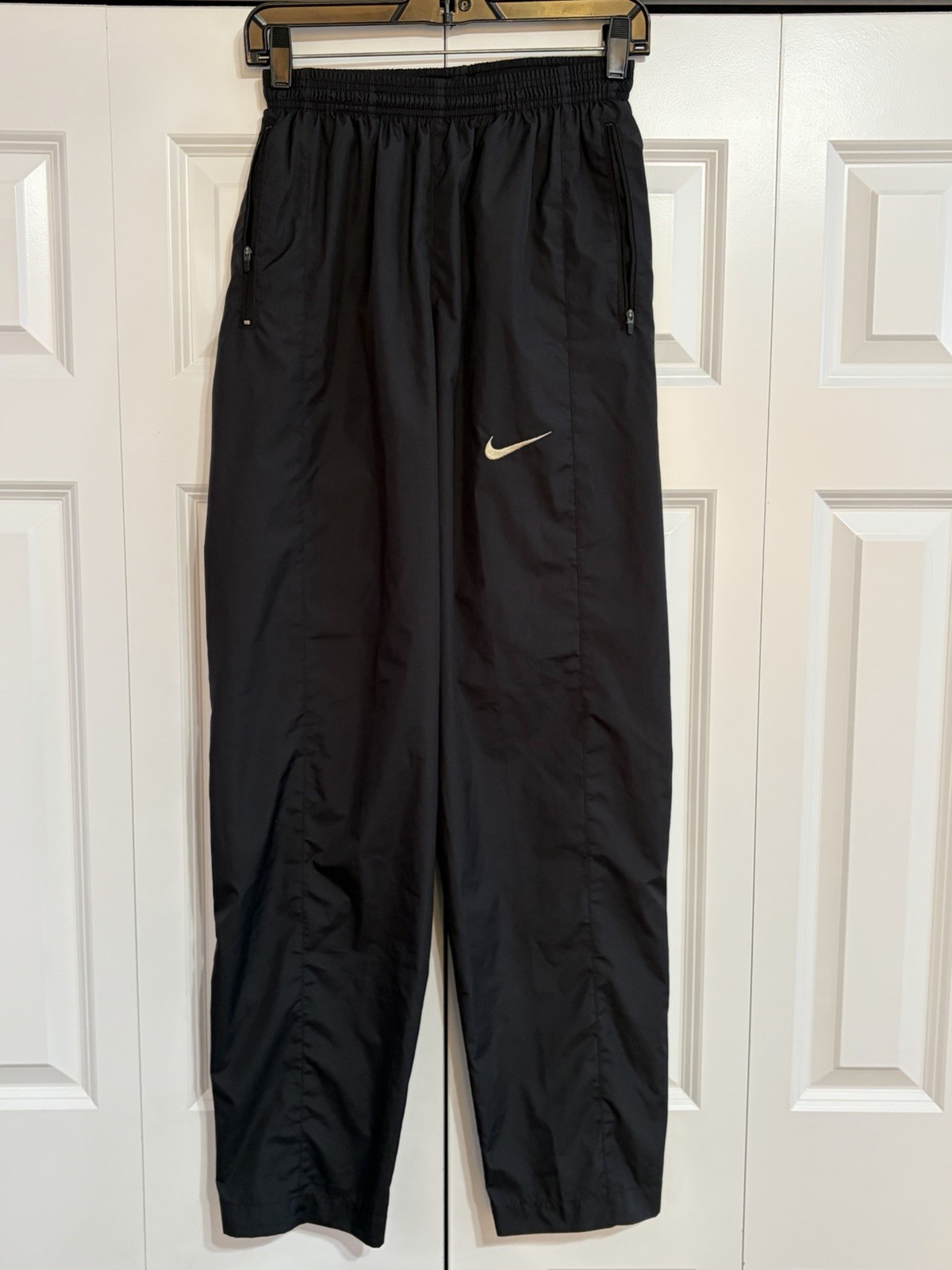 Mens Nike Vintage Track Pants Black size Medium
