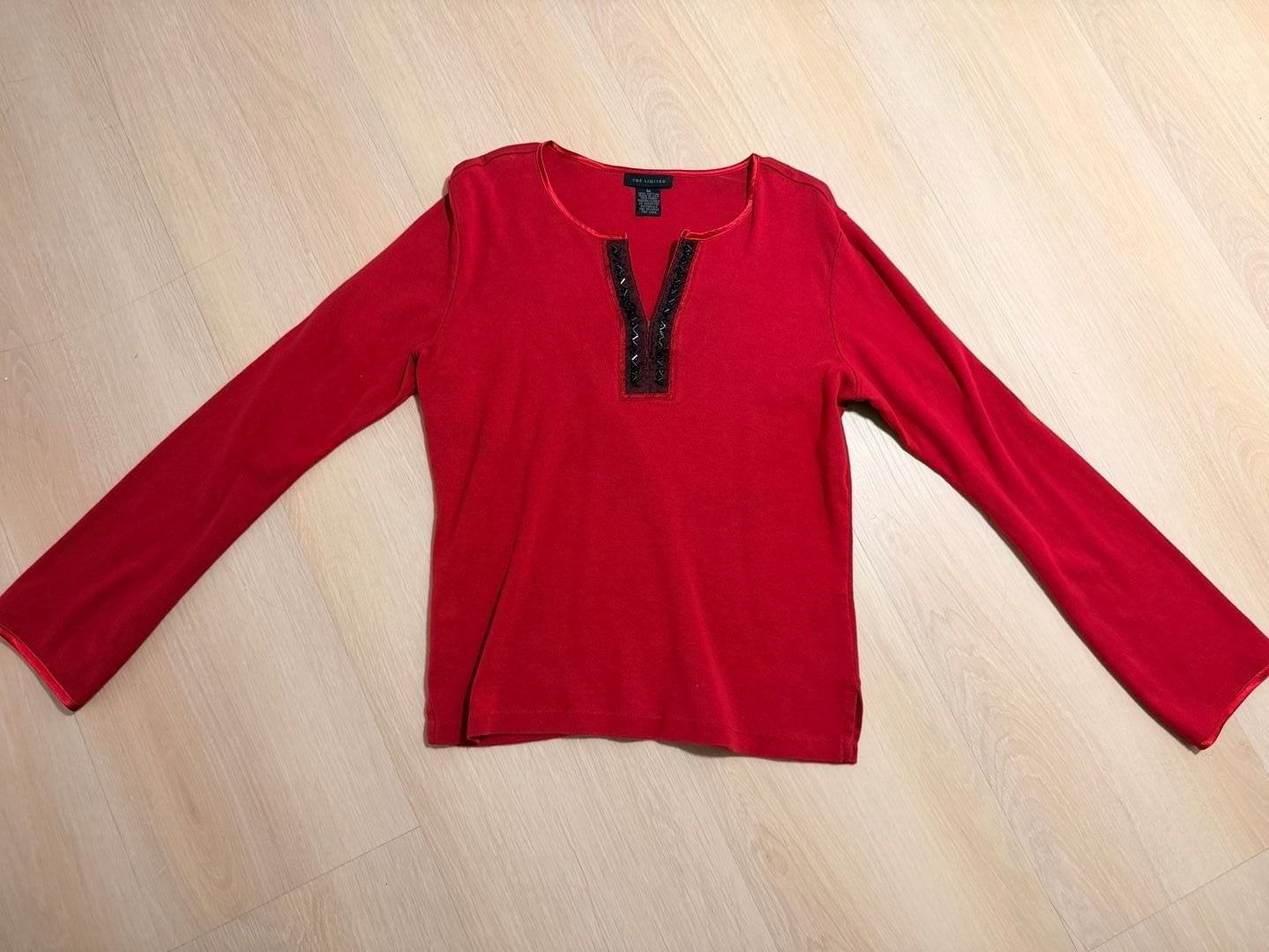 Vintage The Limited Beaded V-Neck Long Sleeve Top Size M Red Cotton