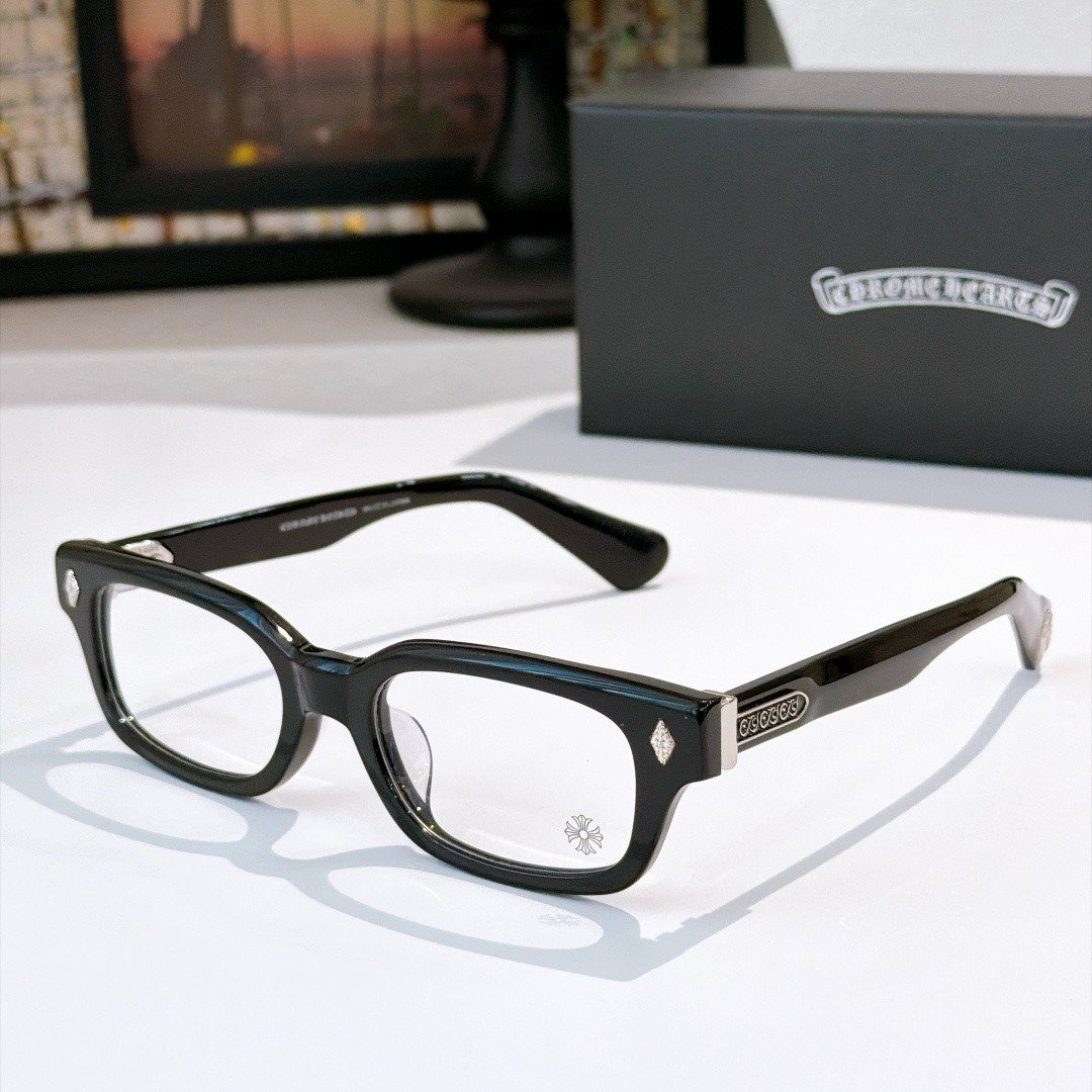CH Hearts WEIRDO Square Rectangle Sunglasses Frame Size 53 20 145 Eyewear