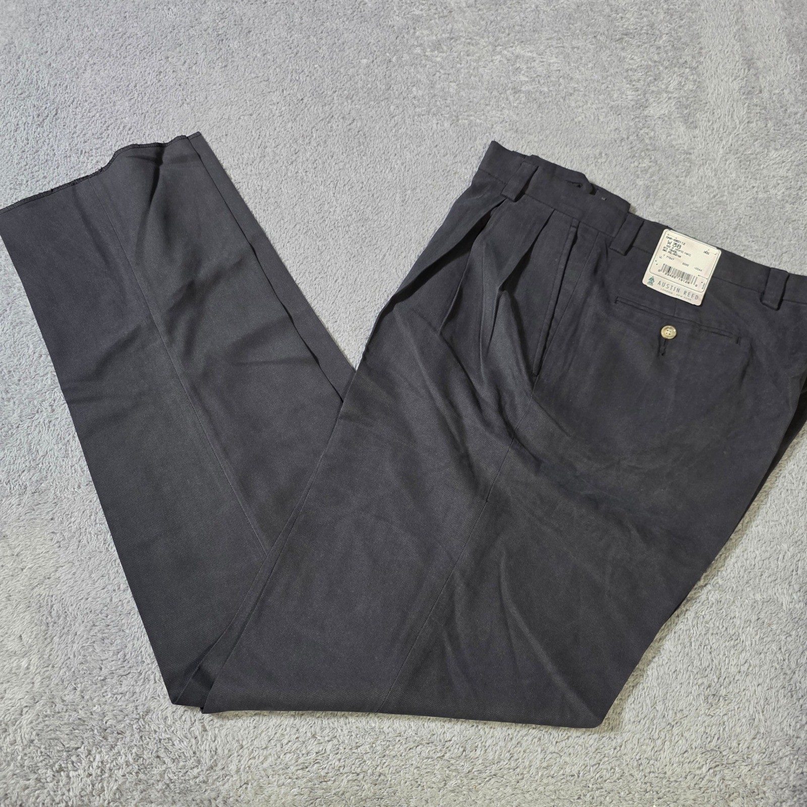 Austin Reed Mens 38 Dress Pants Charcoal Grey Double Pleated Tencel Blend NWT