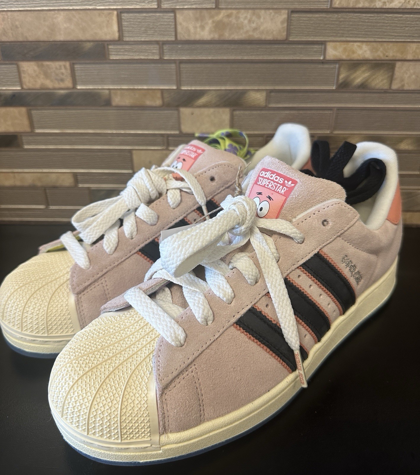 adidas SpongeBob SquarePants Adidas Superstar Patrick Star JQ6778 Men Size 10.5