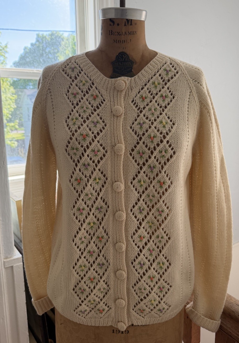 Vintage McMullen Cardigan Sweater Hand Knit Hong Kong 40\
