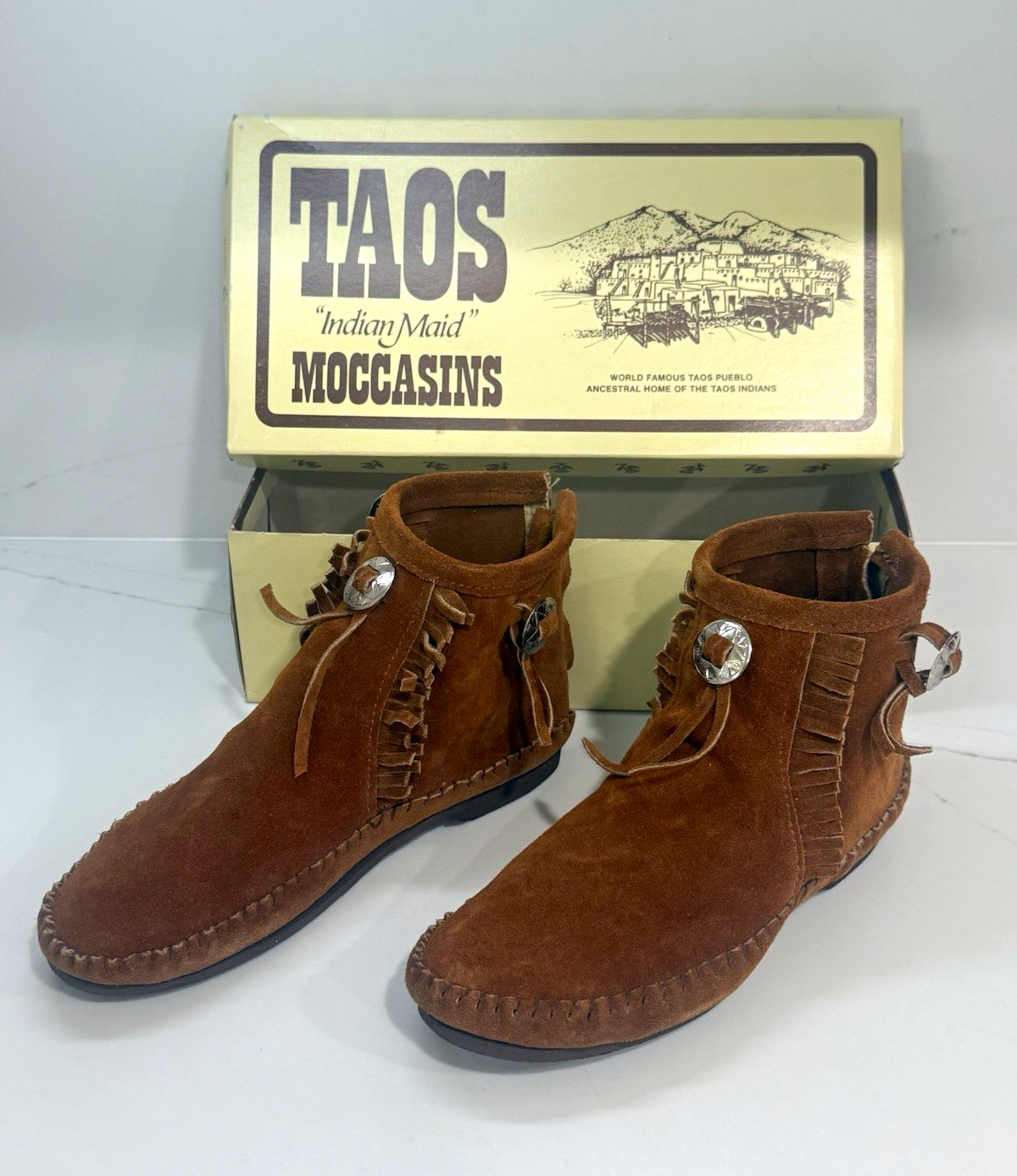 Taos Indian Maid Brown Suede Native American Moccasin Ankle Boots Fringe Concho
